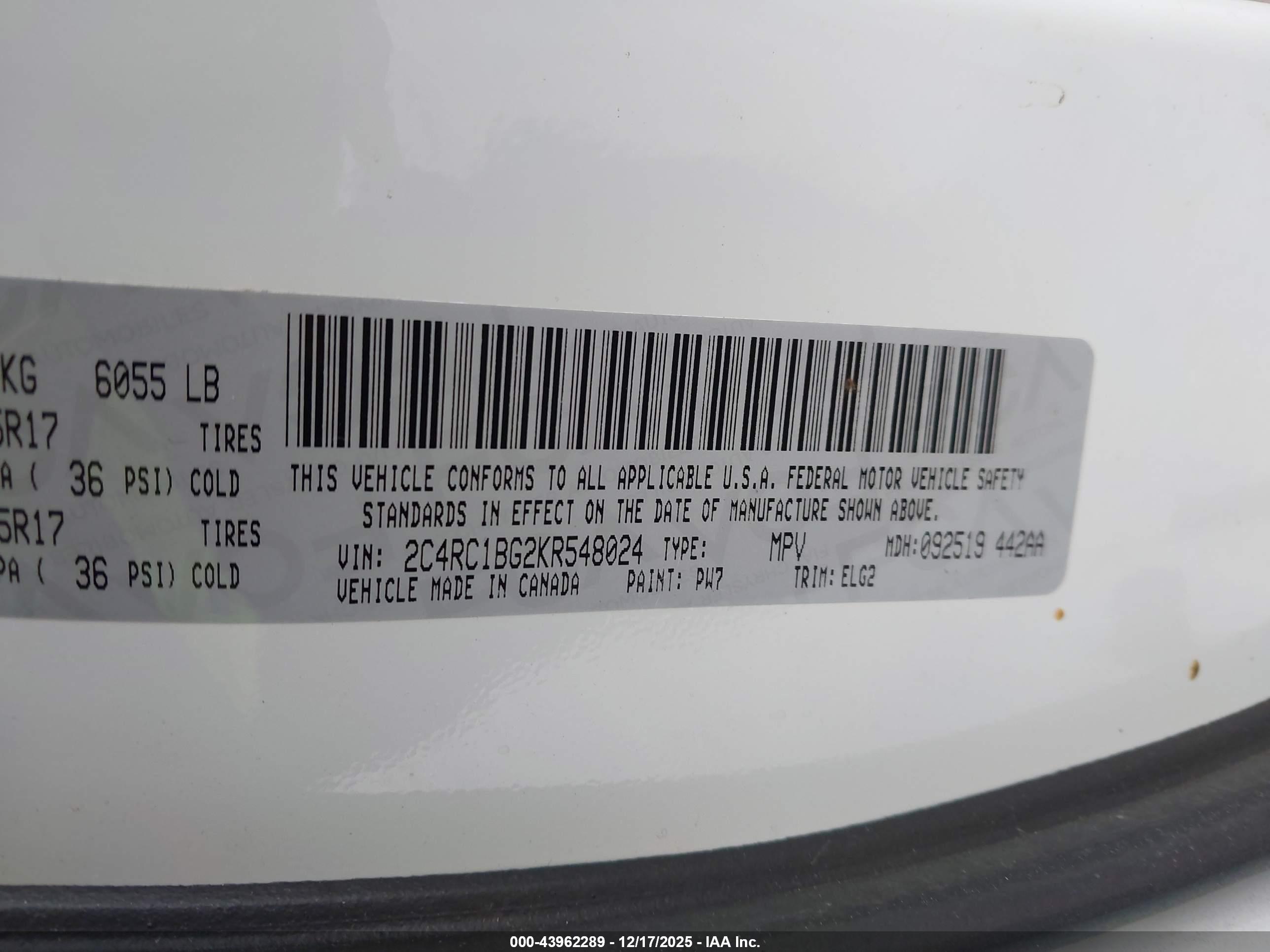 CHRYSLER PACIFICA image 9