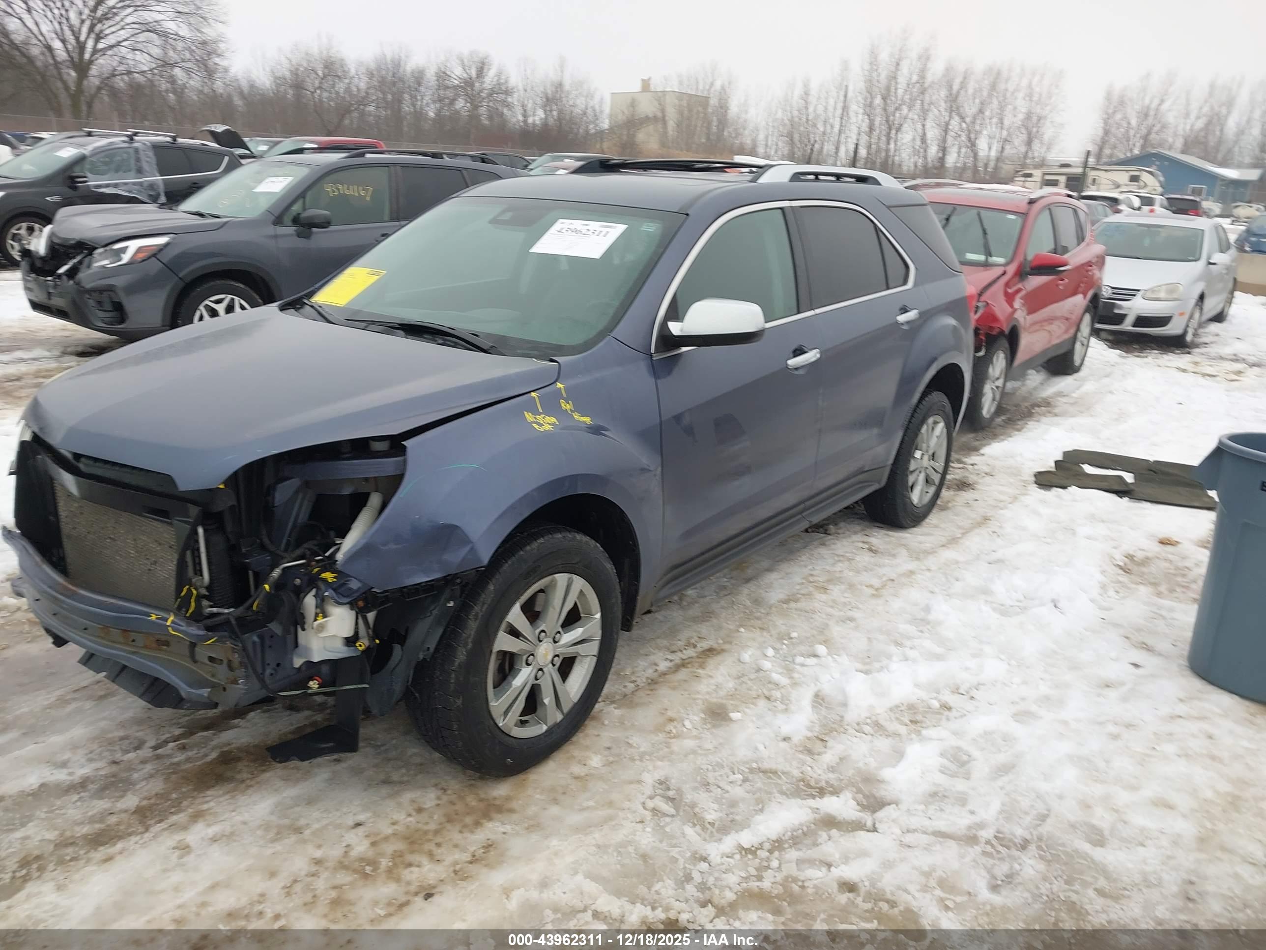 CHEVROLET EQUINOX image 2