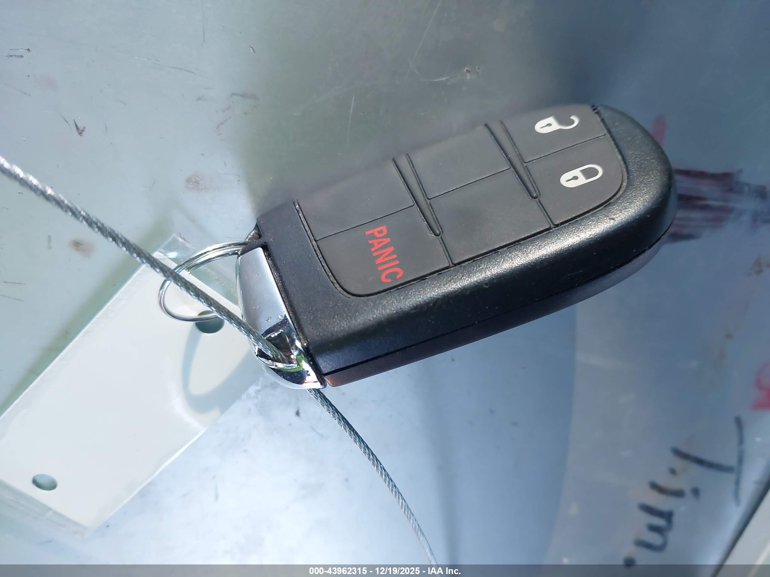 JEEP COMPASS image 11