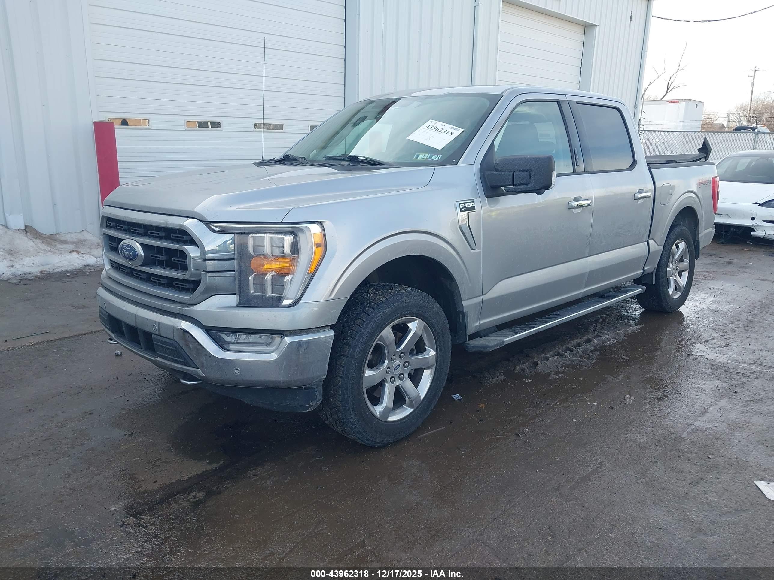 FORD F-150 image 2