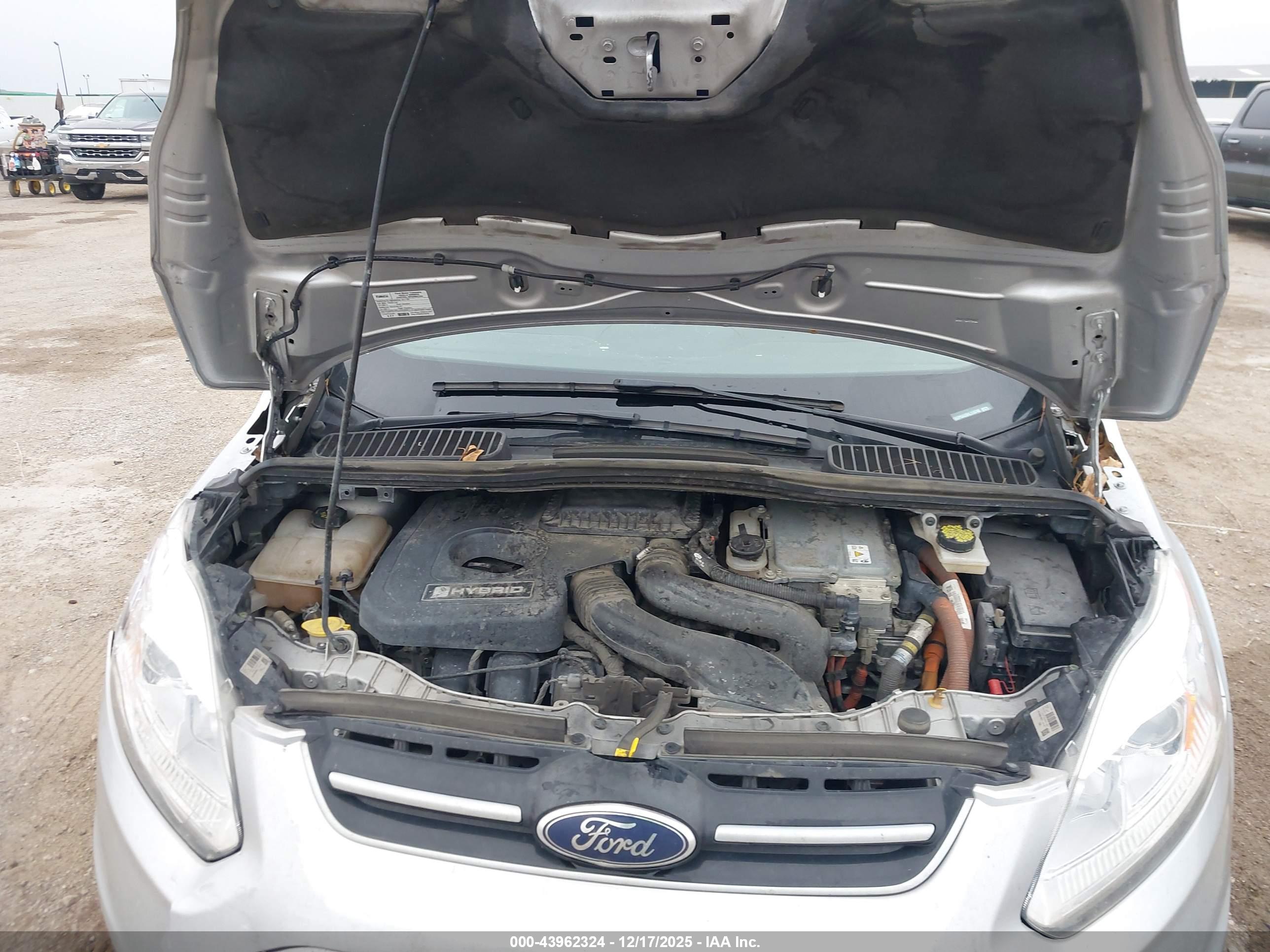 FORD C-MAX image 10
