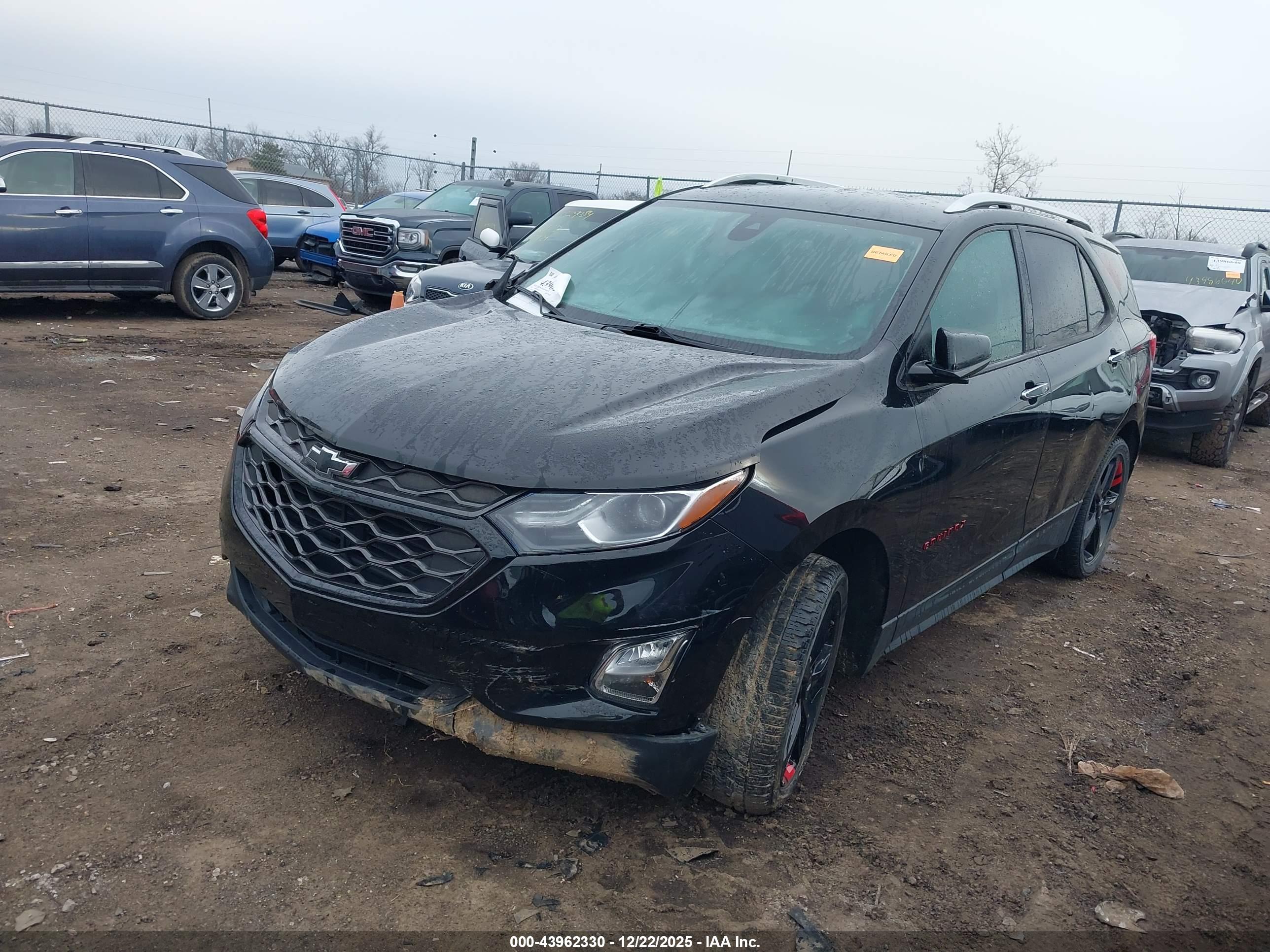 CHEVROLET EQUINOX image 2