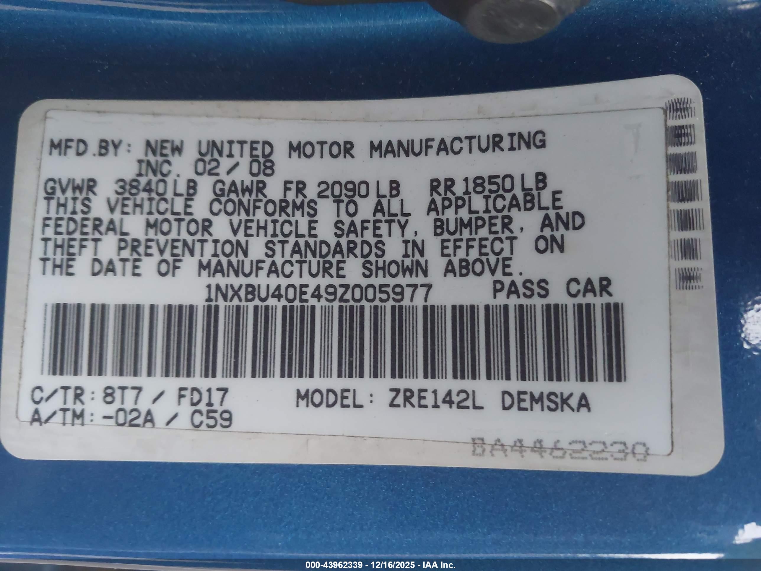 TOYOTA COROLLA image 9