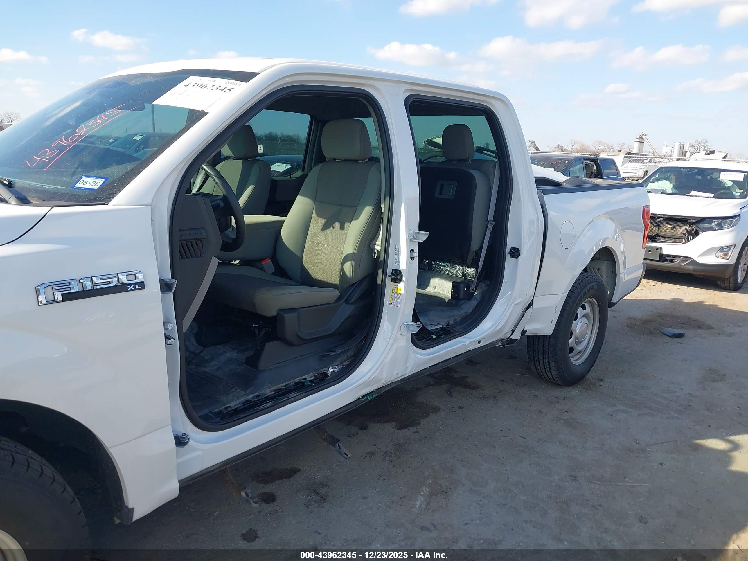 FORD F-150 image 6