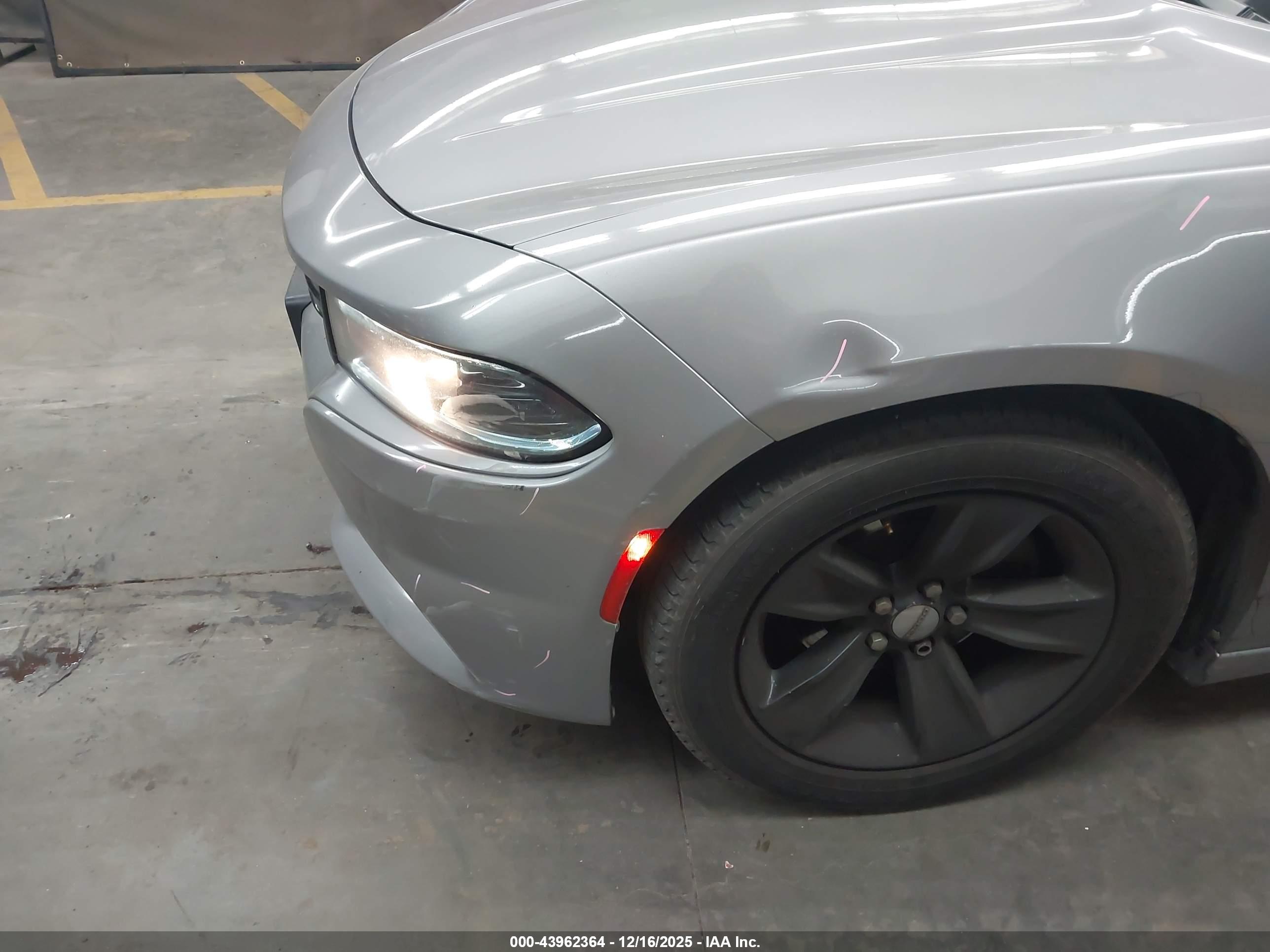 DODGE CHARGER image 6