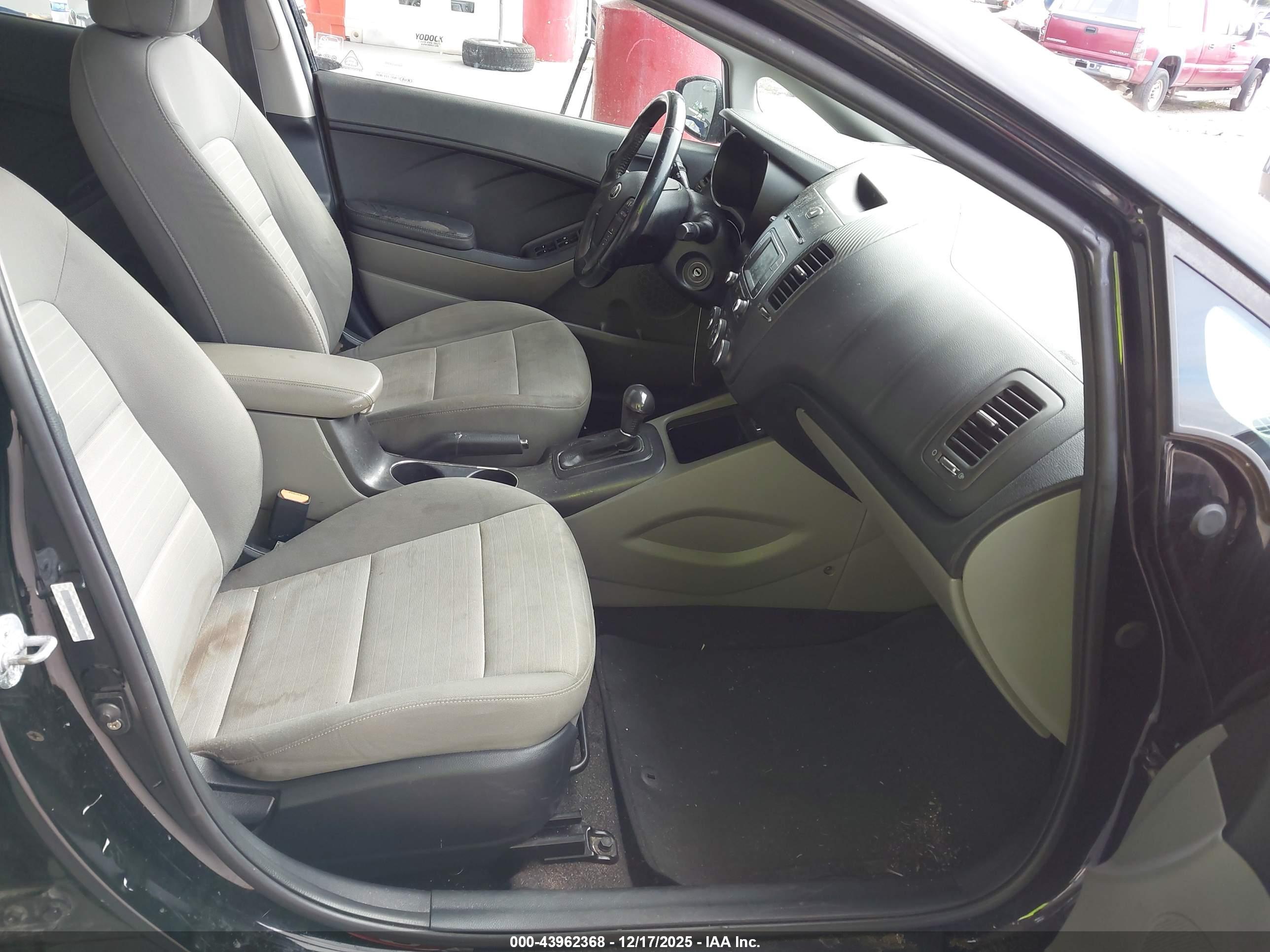 KIA FORTE image 5