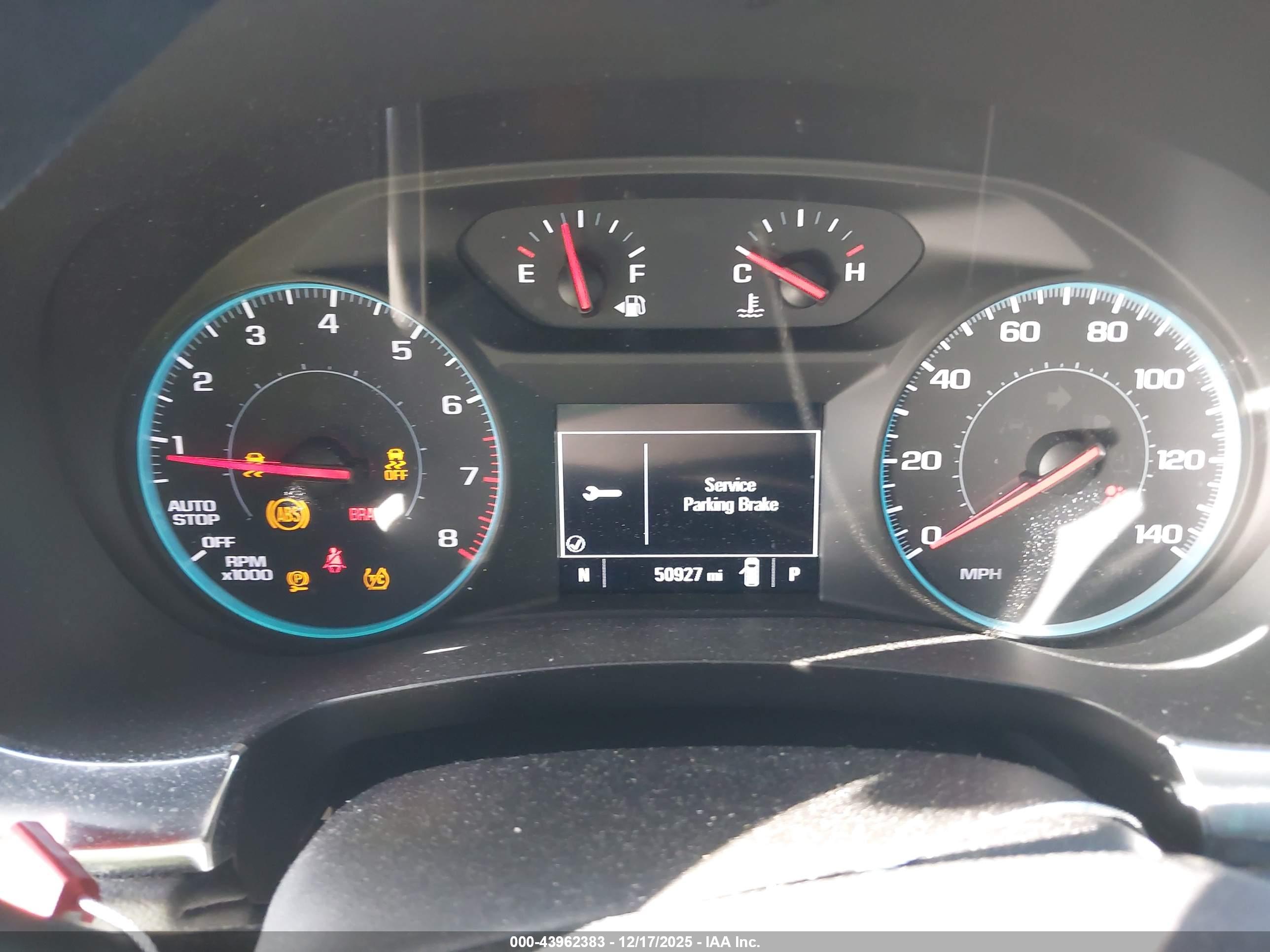 CHEVROLET TRAVERSE image 7