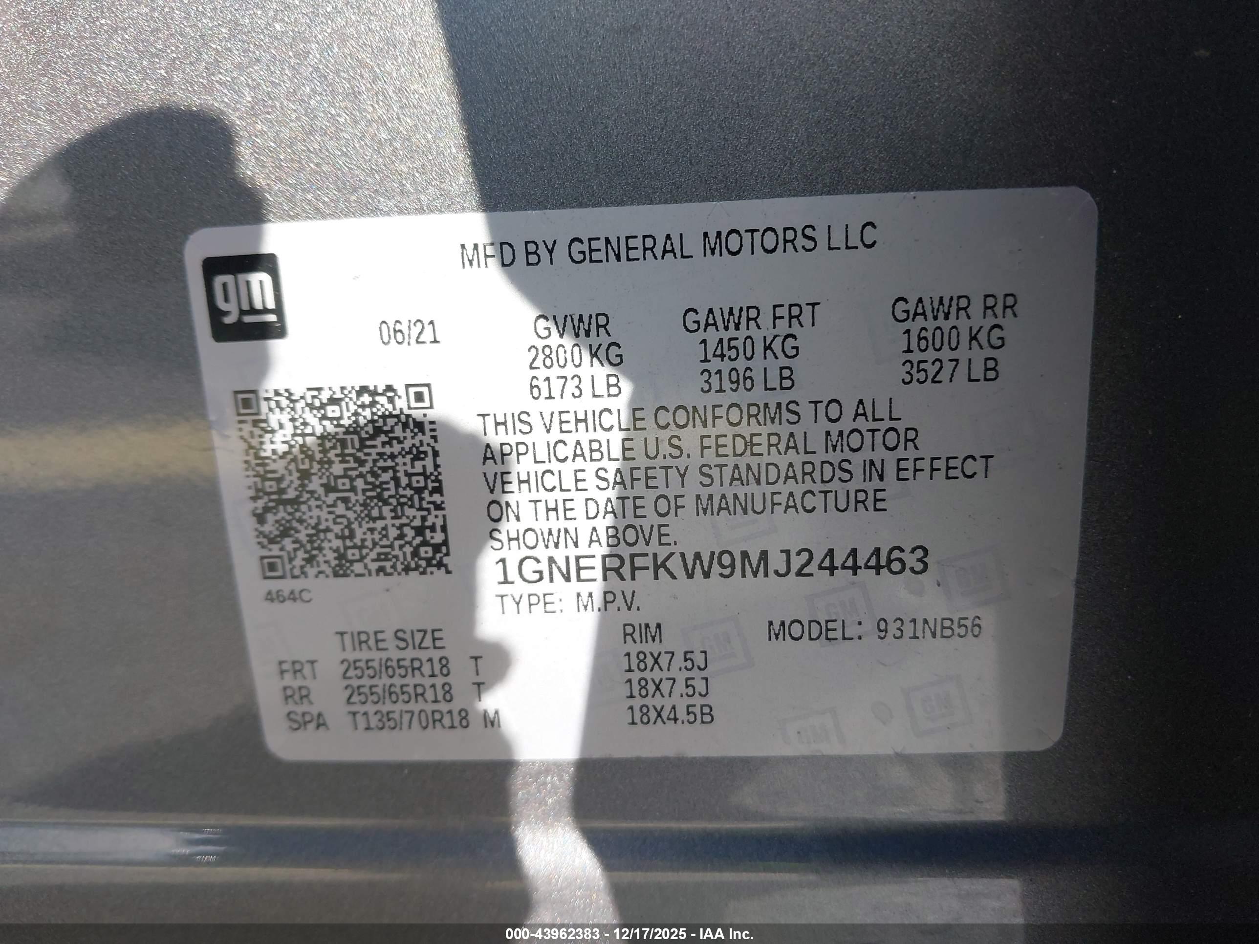 CHEVROLET TRAVERSE image 9
