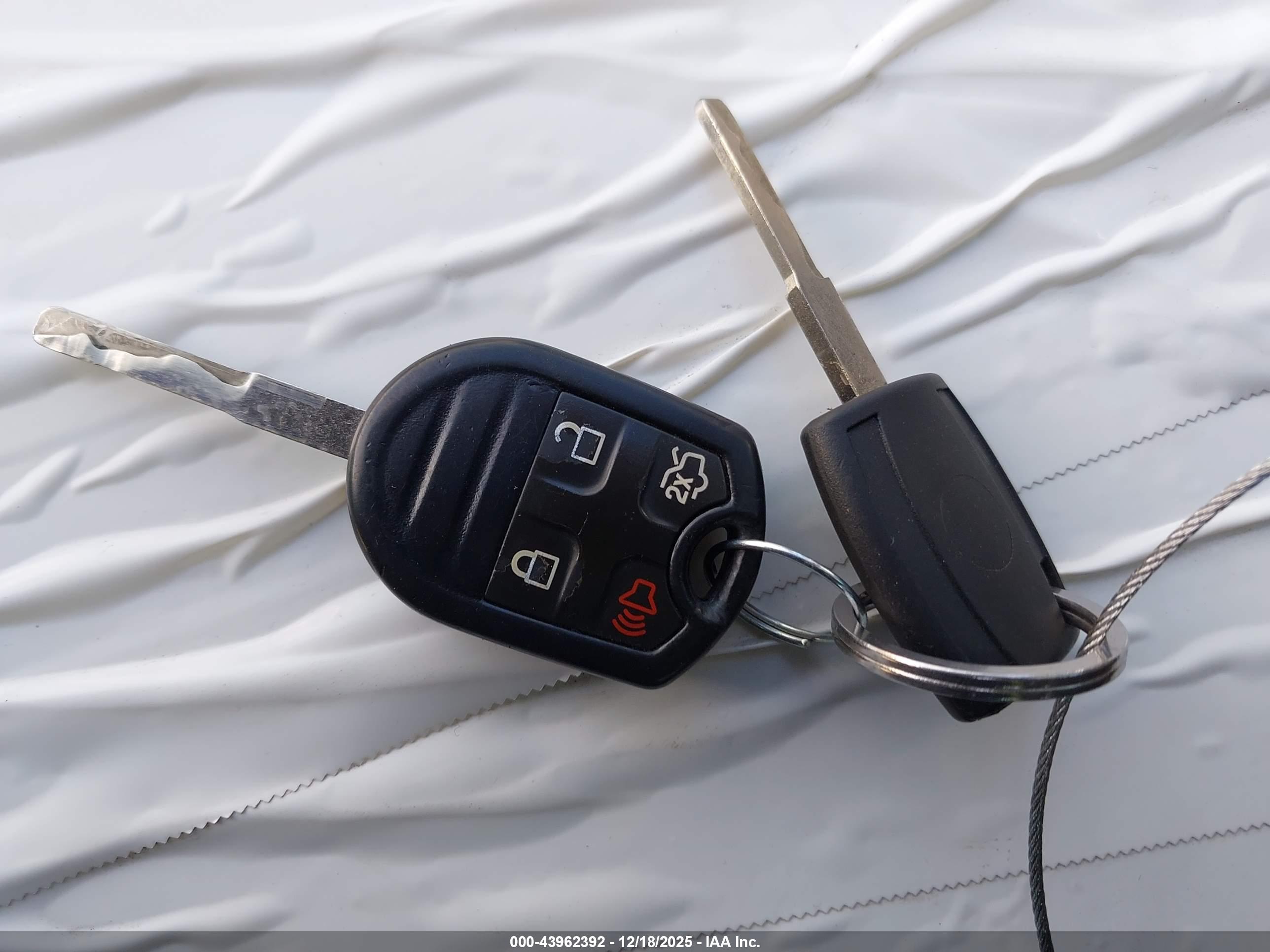 FORD FIESTA image 11