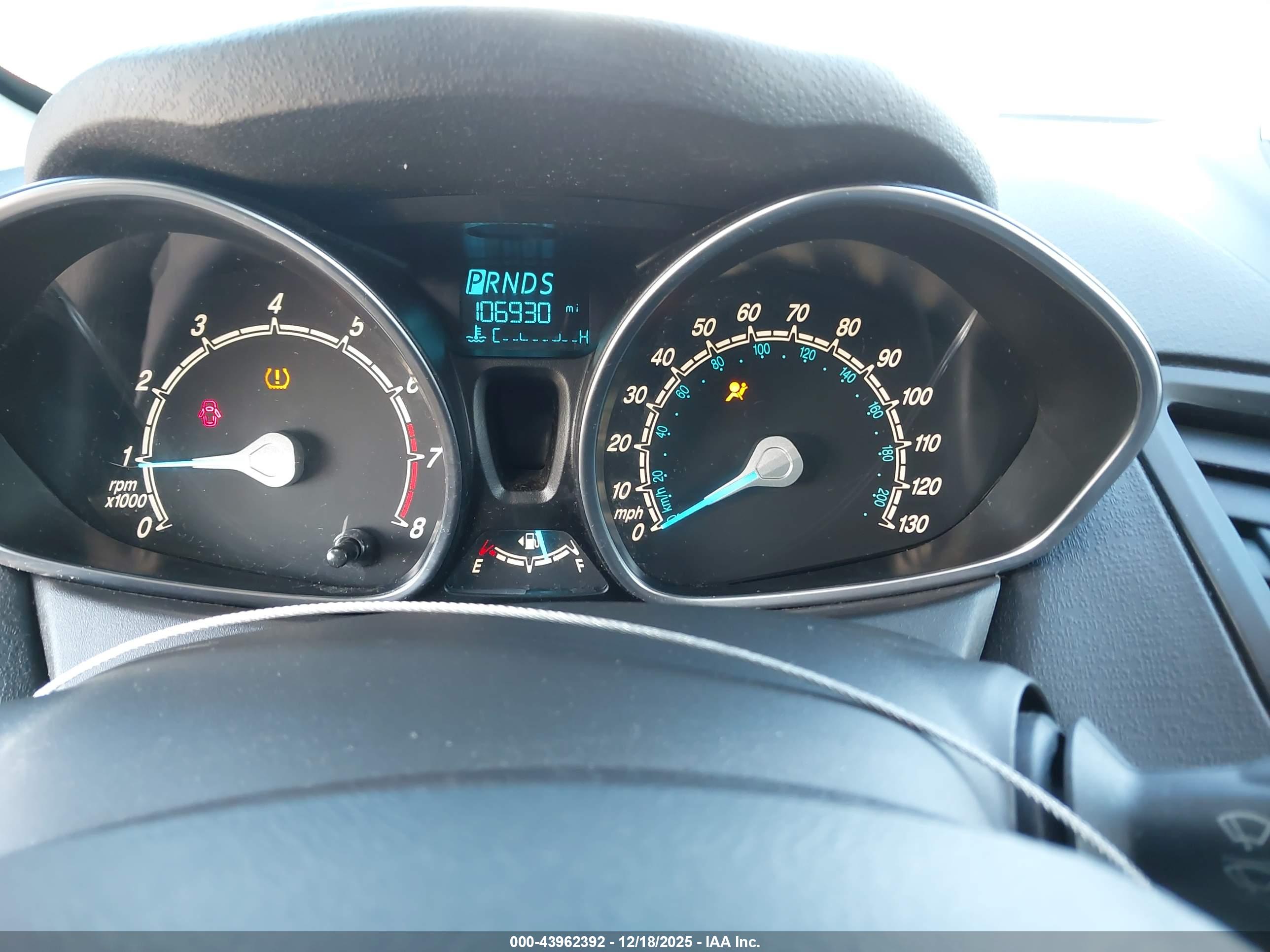 FORD FIESTA image 7