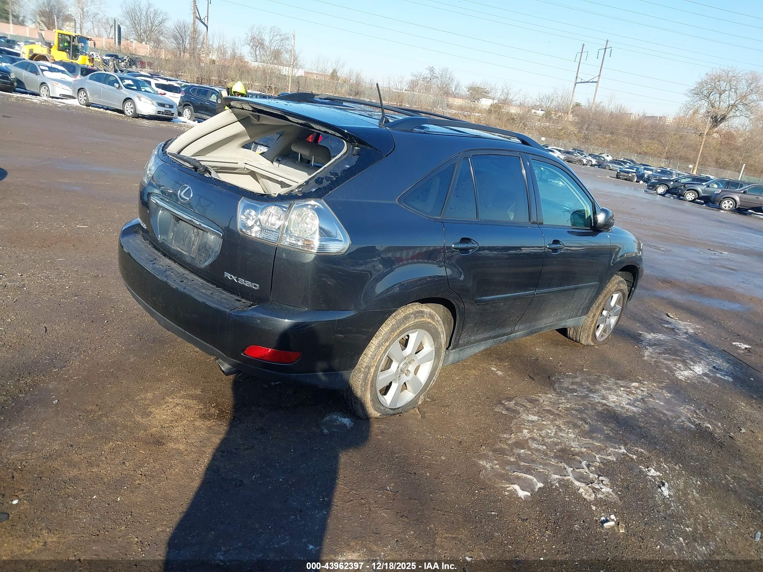 LEXUS RX image 4