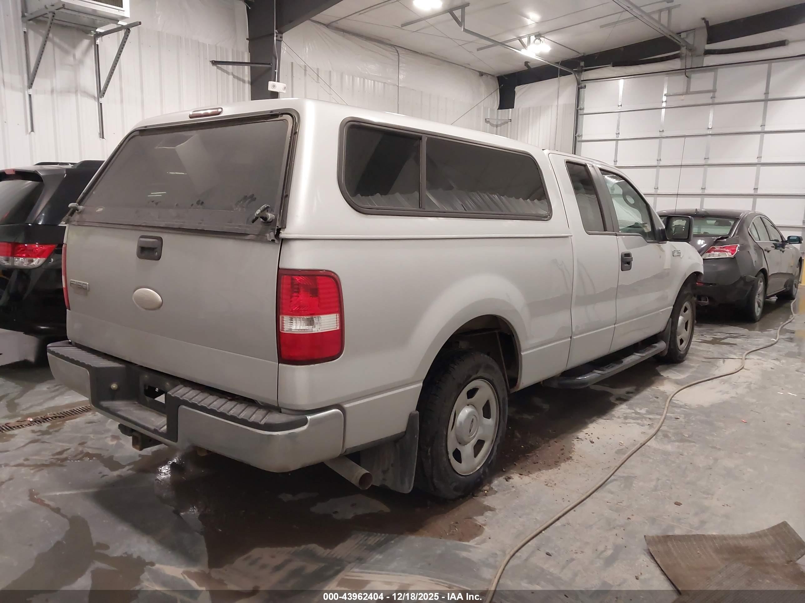 FORD F-150 image 4