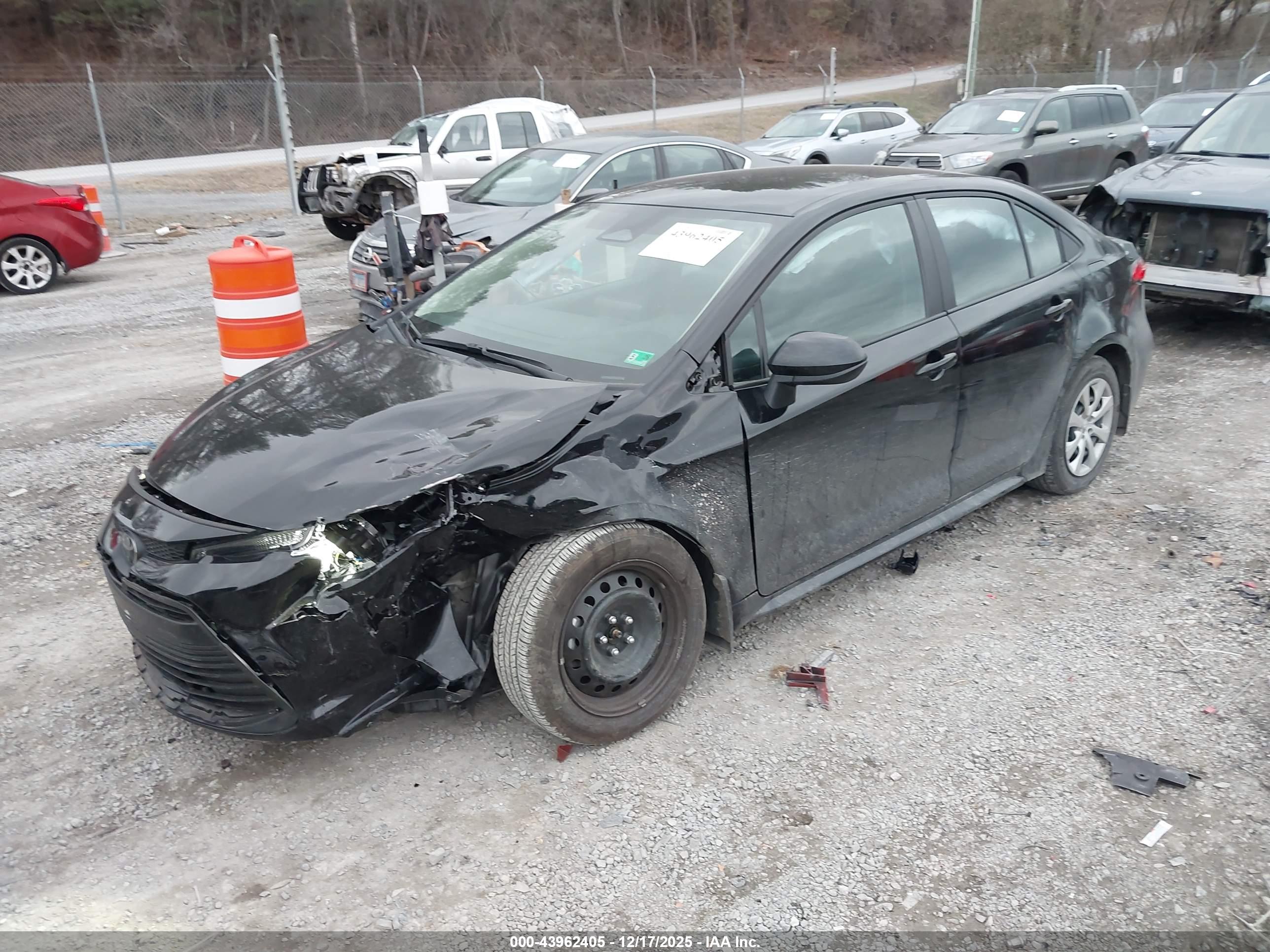 TOYOTA COROLLA image 2