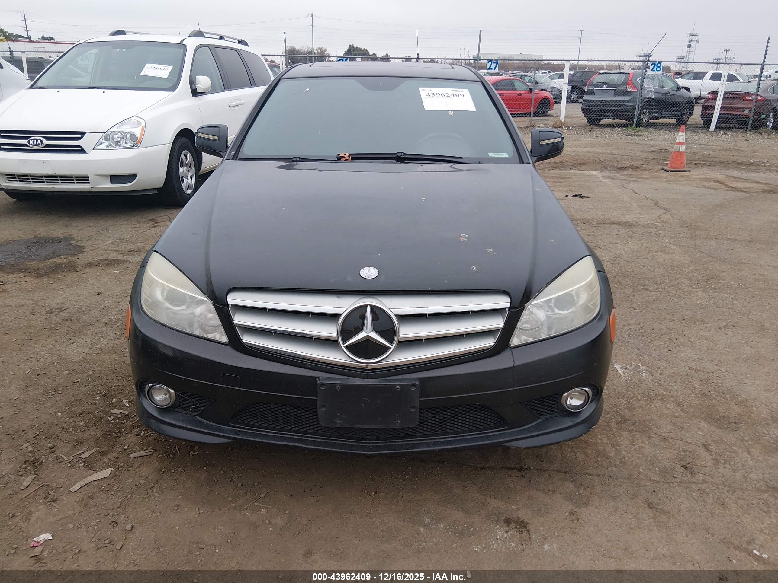 MERCEDES-BENZ C image 6