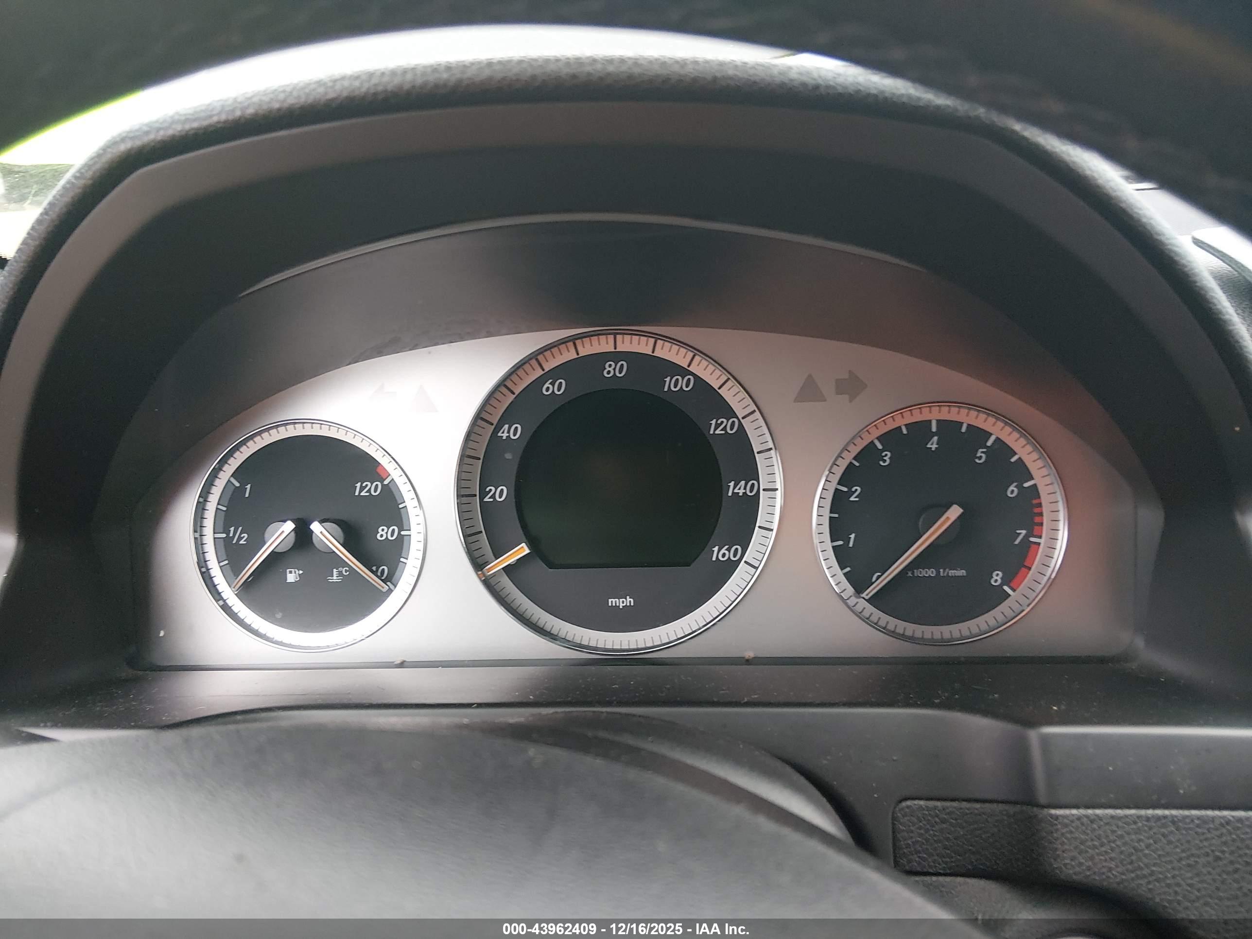 MERCEDES-BENZ C image 7