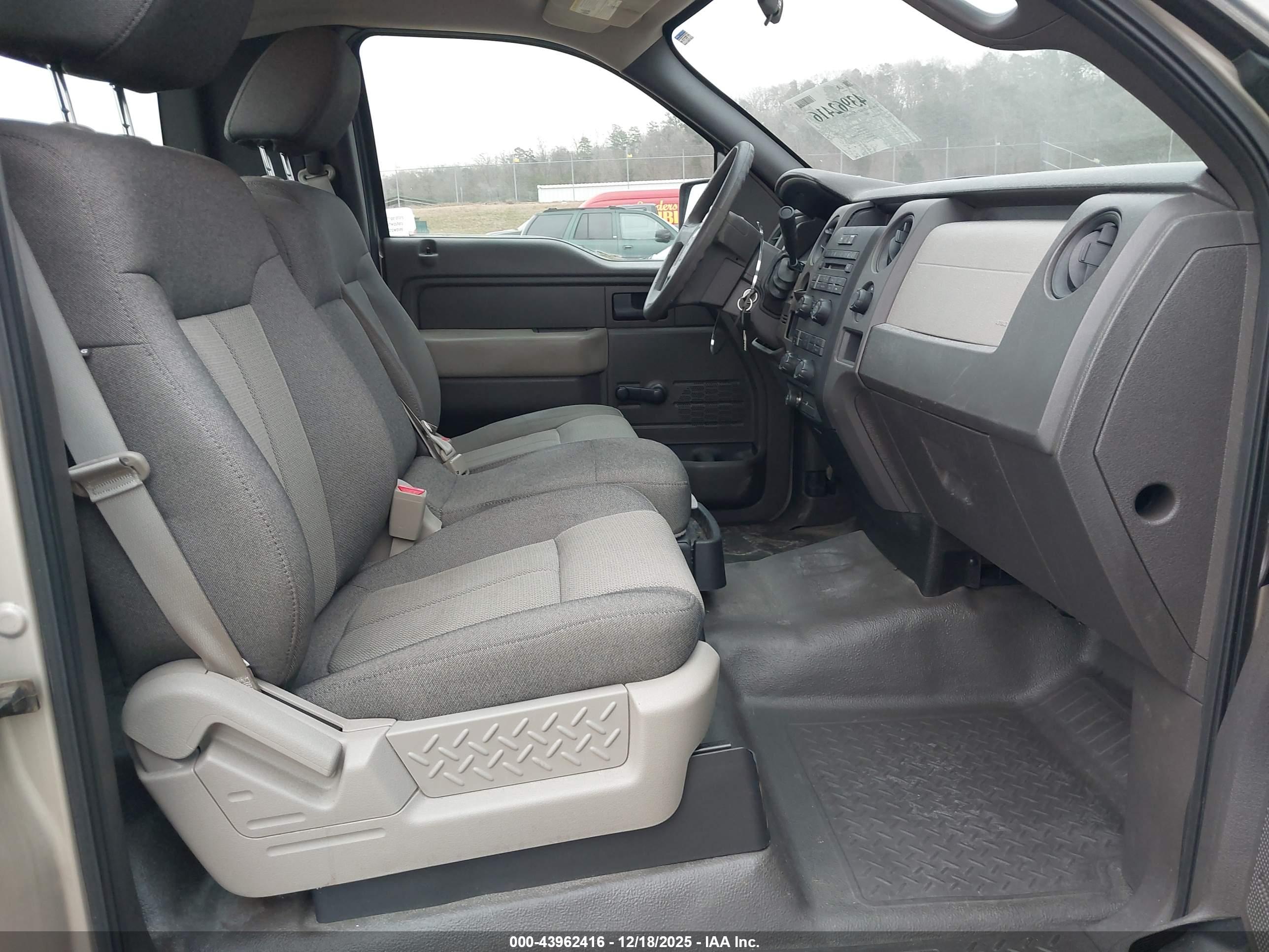 FORD F-150 image 5