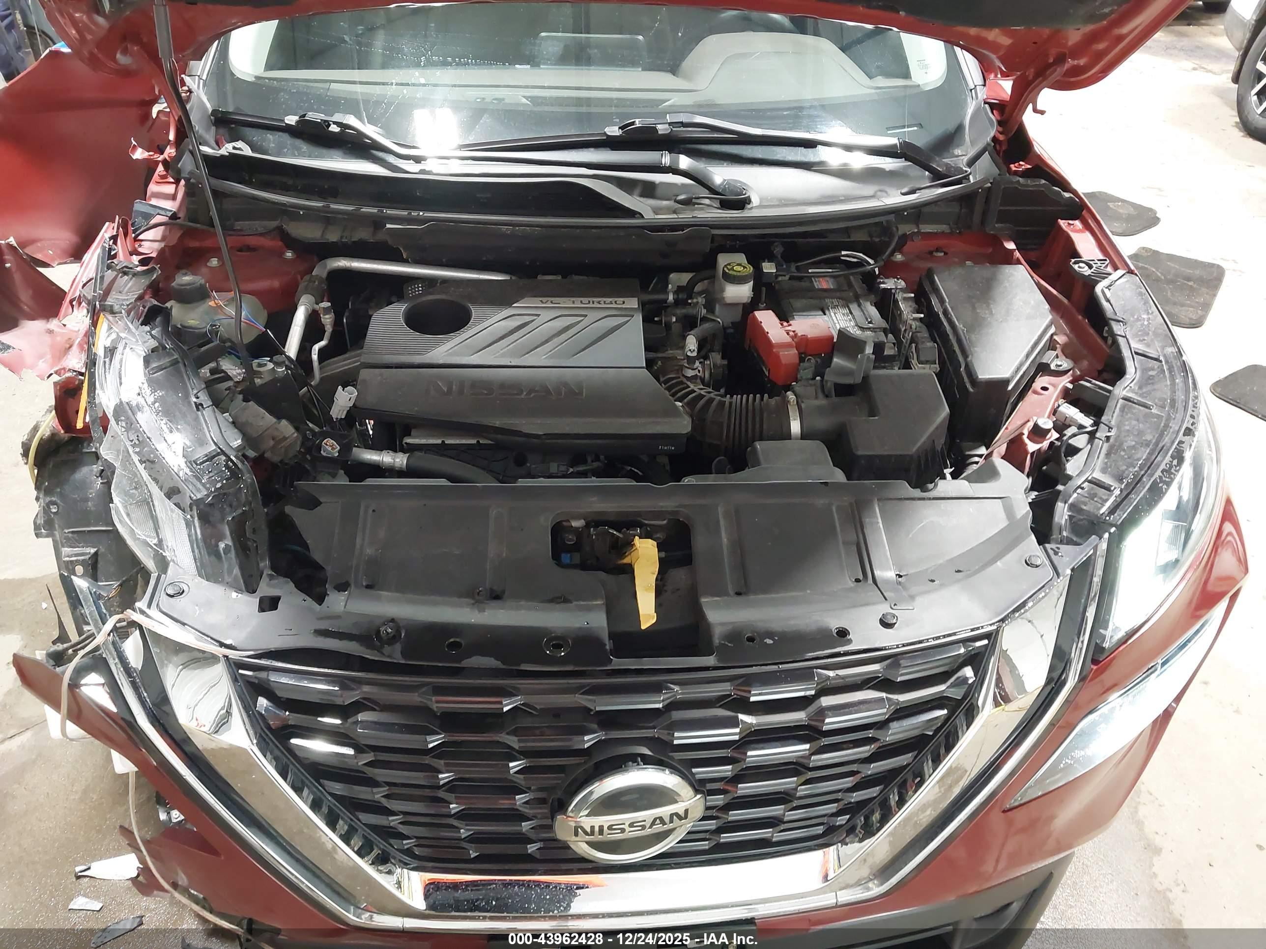 NISSAN ROGUE image 10