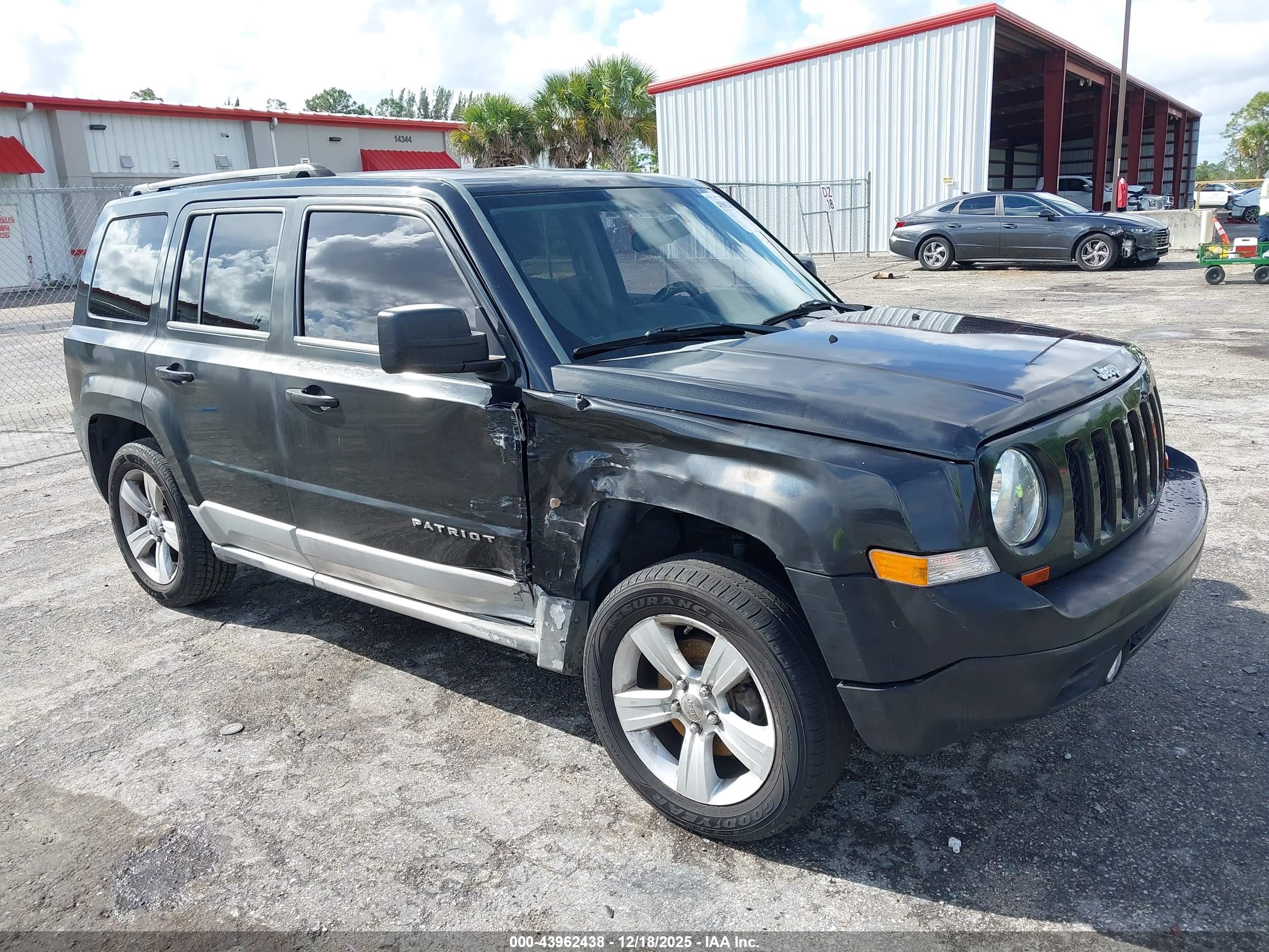 JEEP PATRIOT image 6