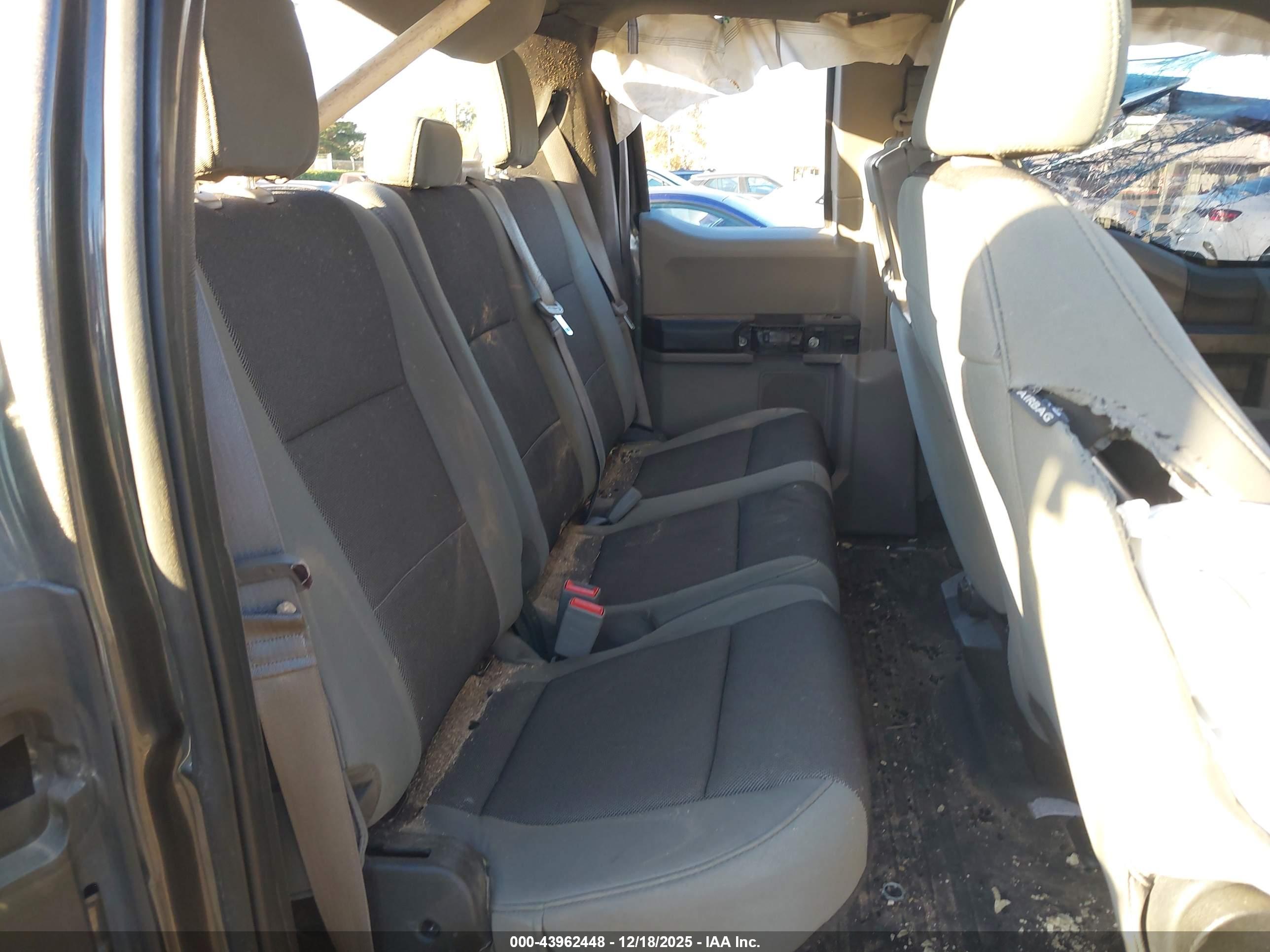 FORD F-150 image 8