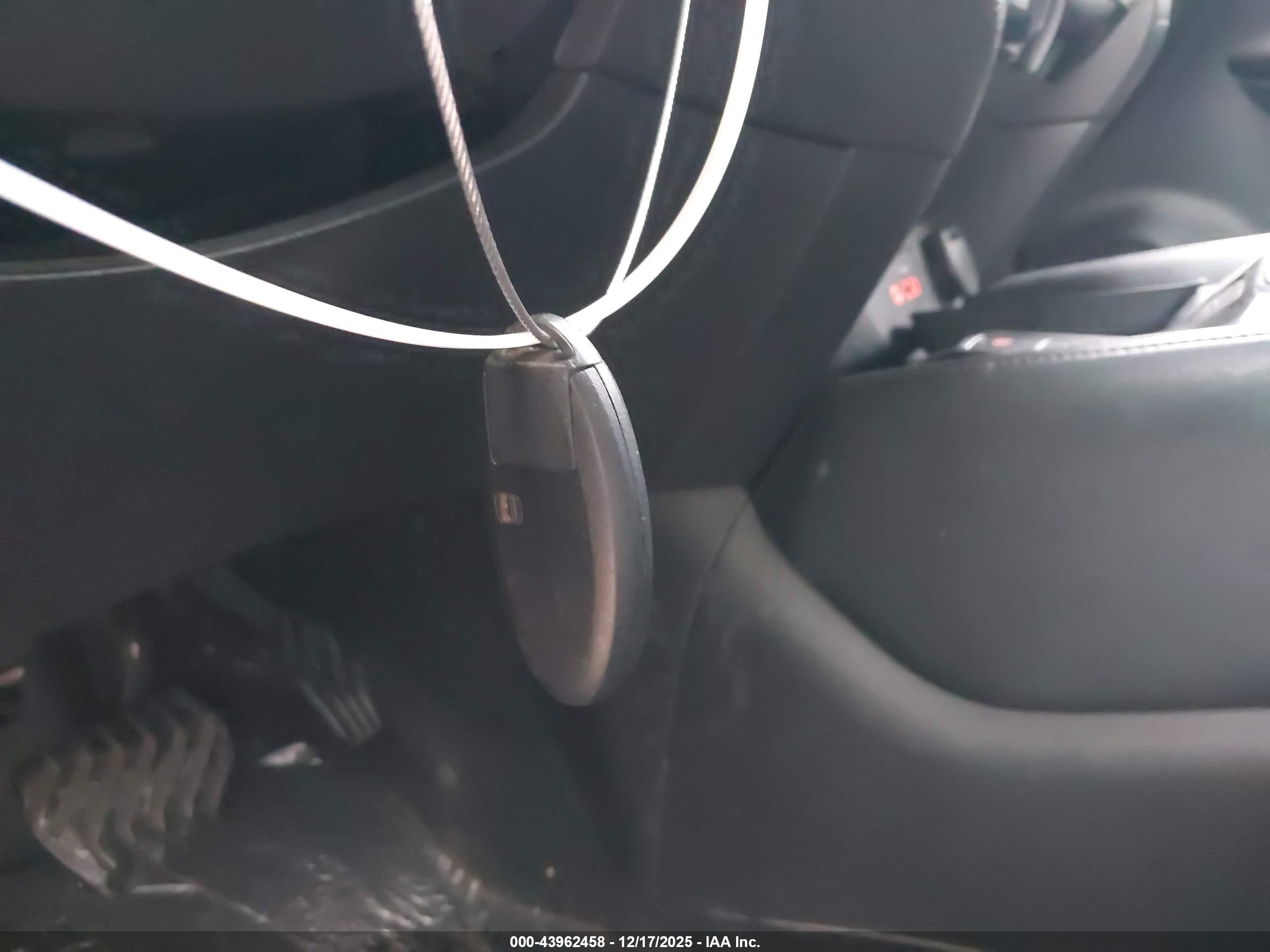 NISSAN ROGUE image 11