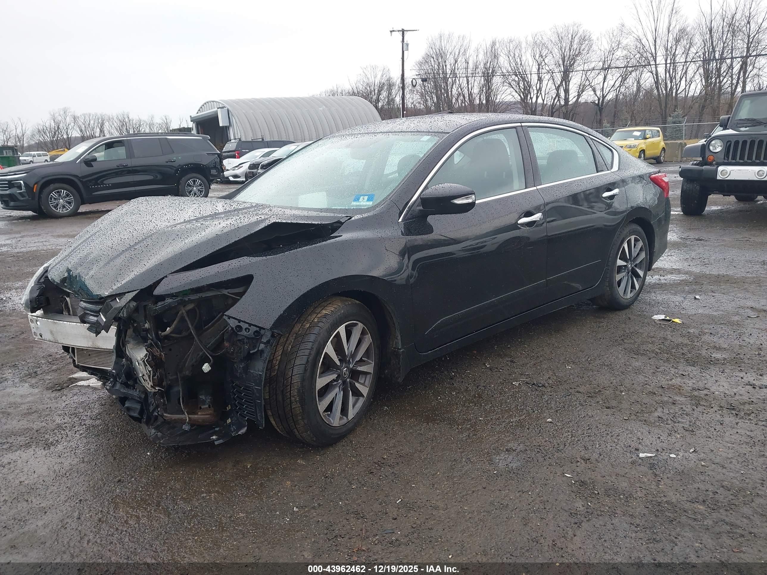 NISSAN ALTIMA image 2