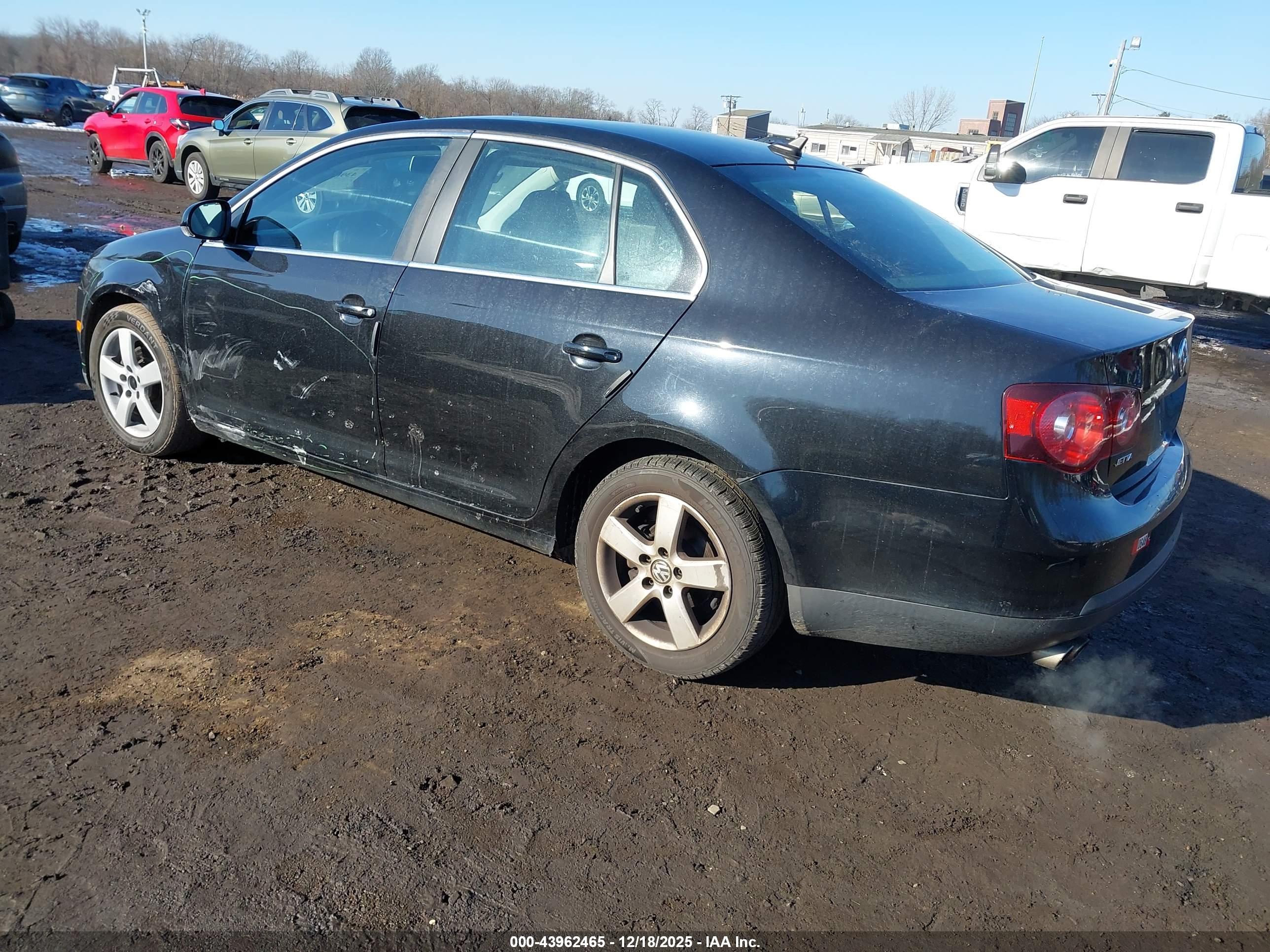 VOLKSWAGEN JETTA image 3