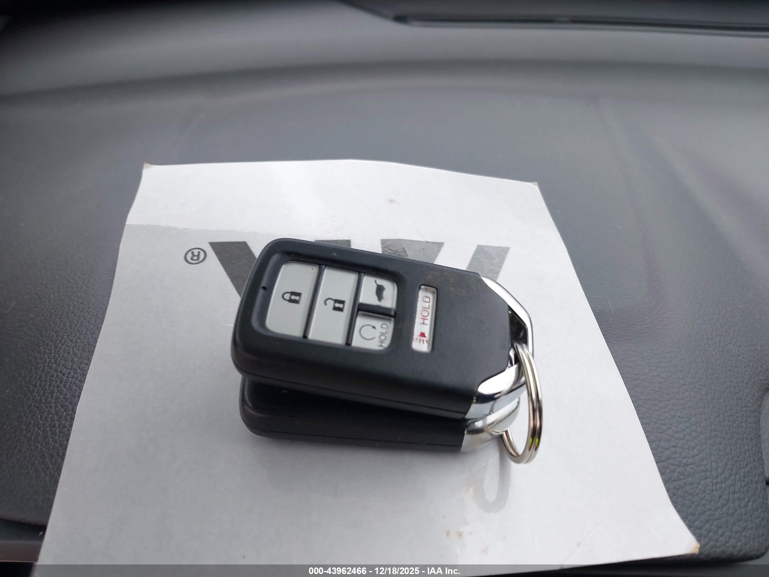 HONDA CR-V image 11