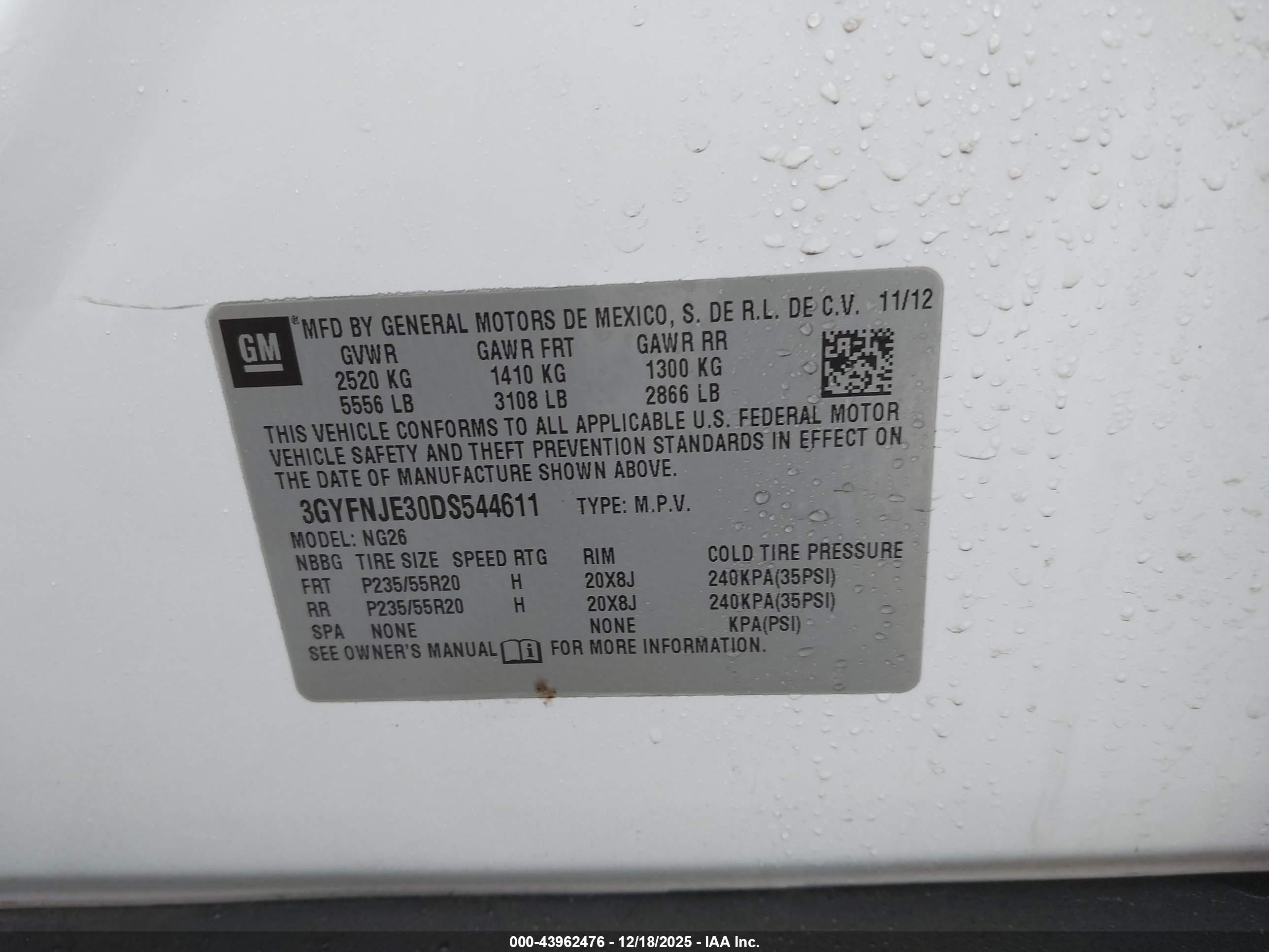 CADILLAC SRX image 9