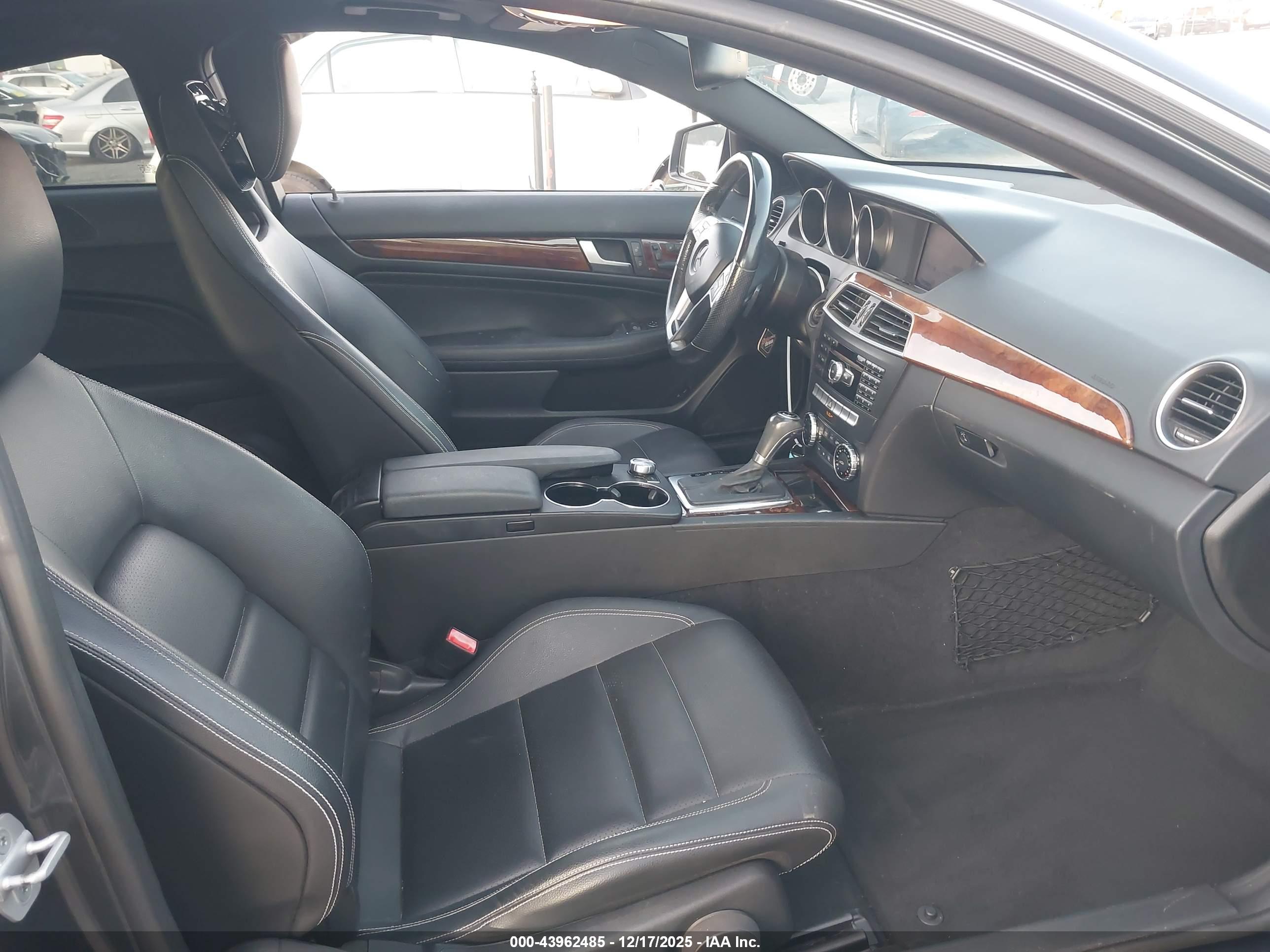MERCEDES-BENZ C image 5