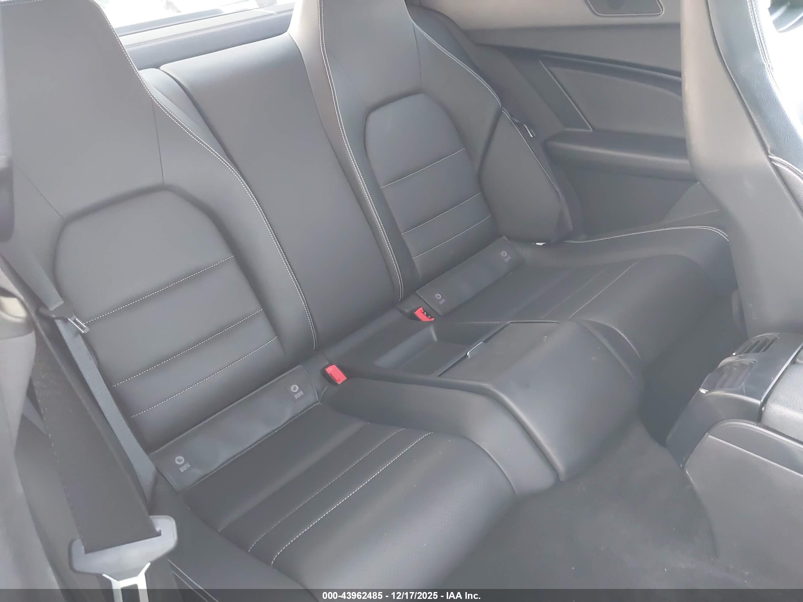 MERCEDES-BENZ C image 8