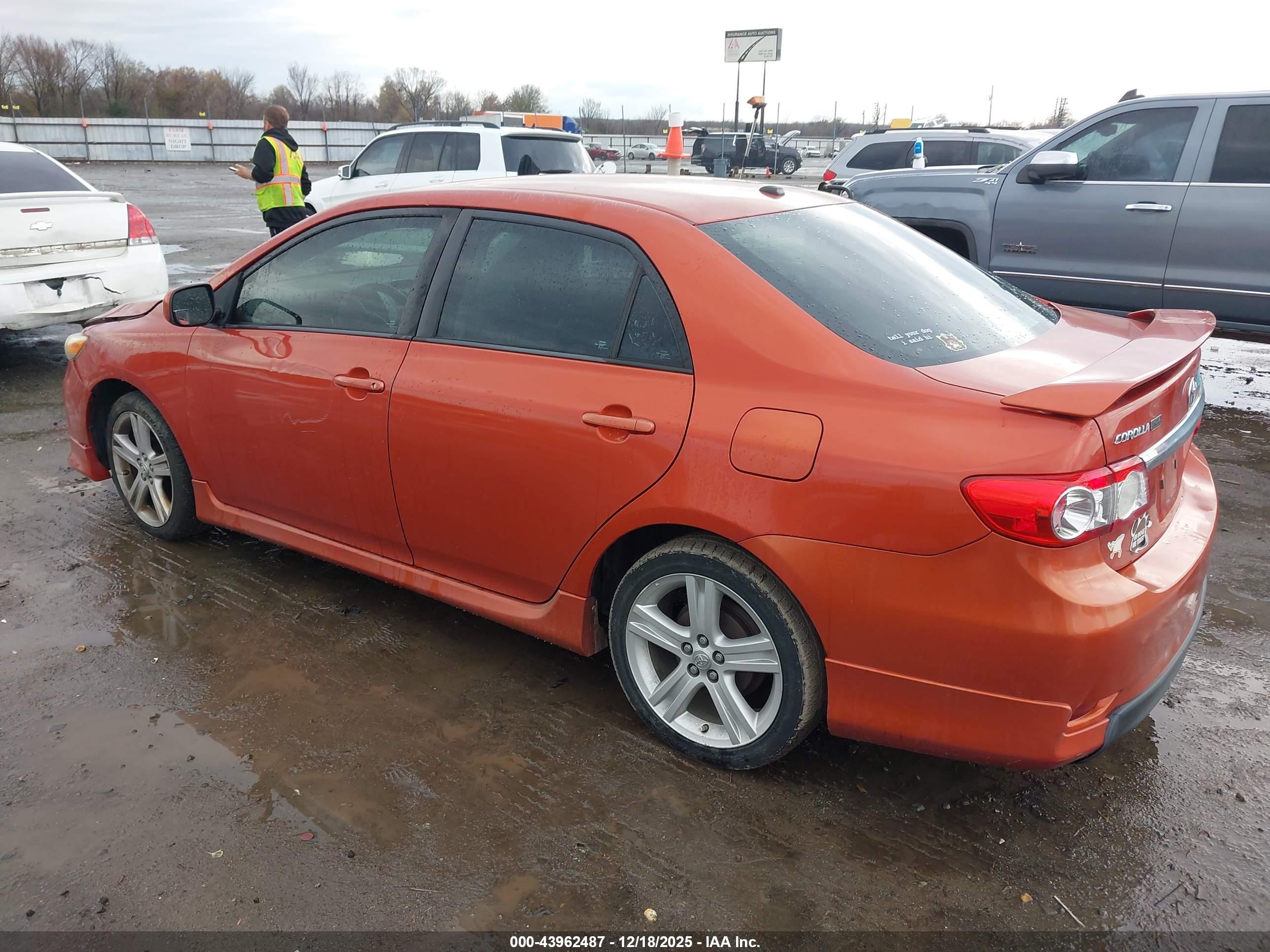 TOYOTA COROLLA image 3