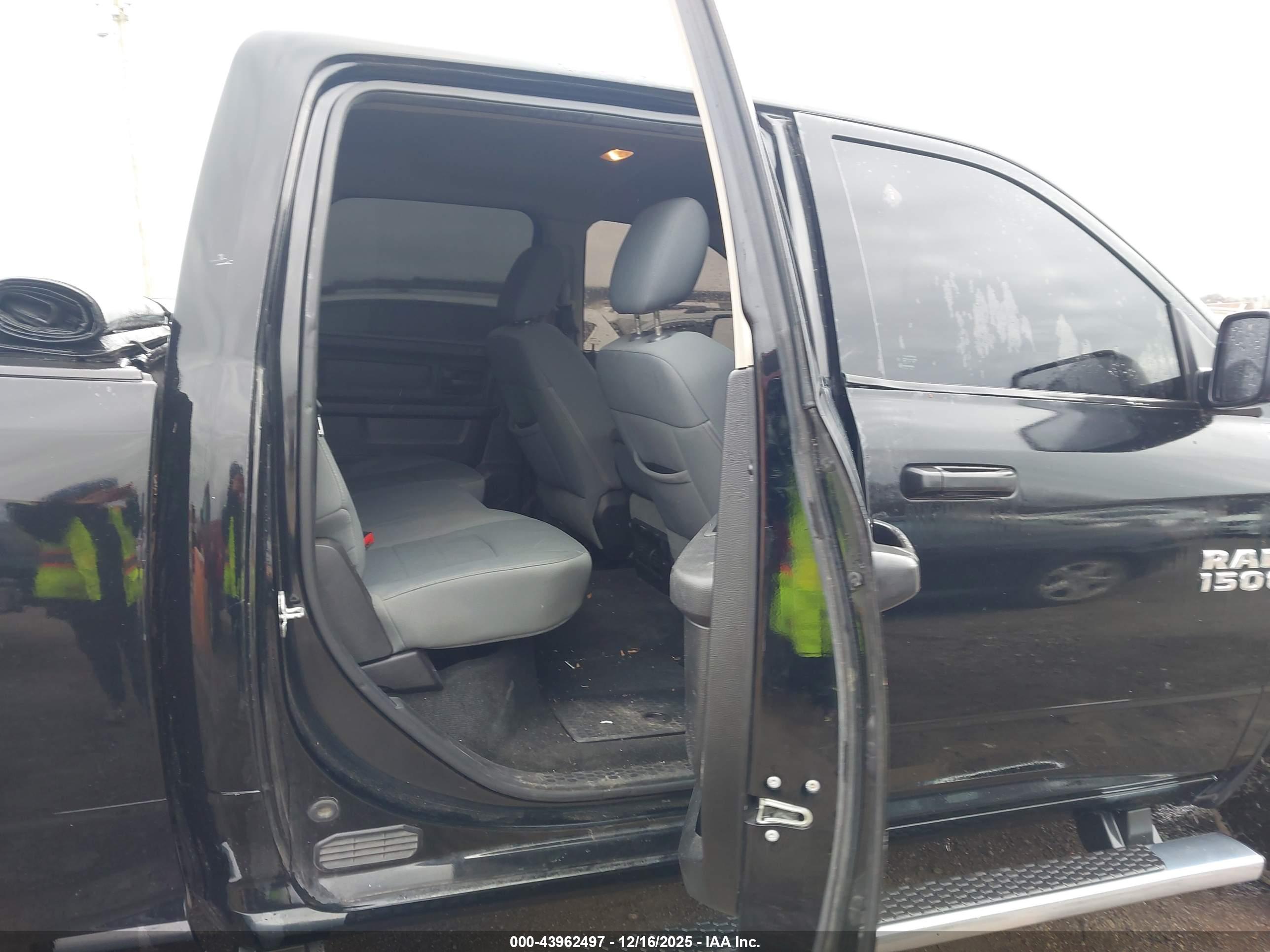 RAM 1500 image 8