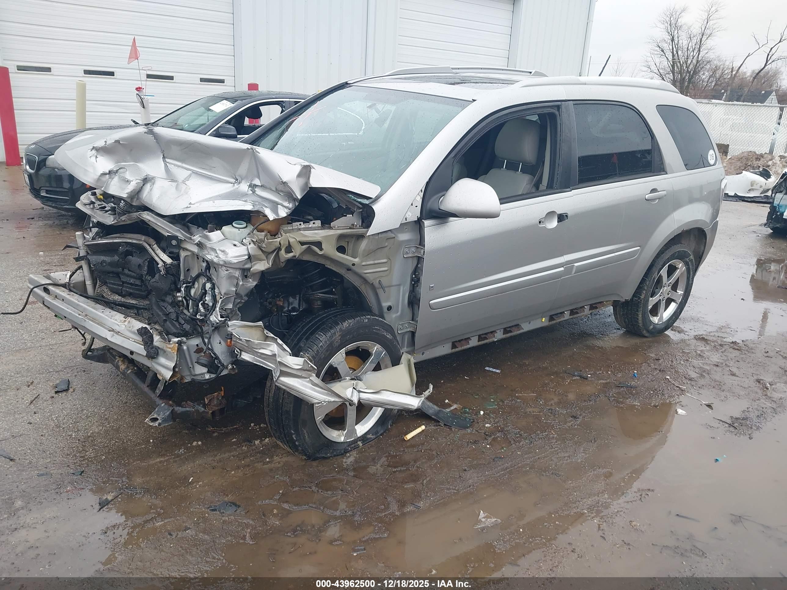 CHEVROLET EQUINOX image 2