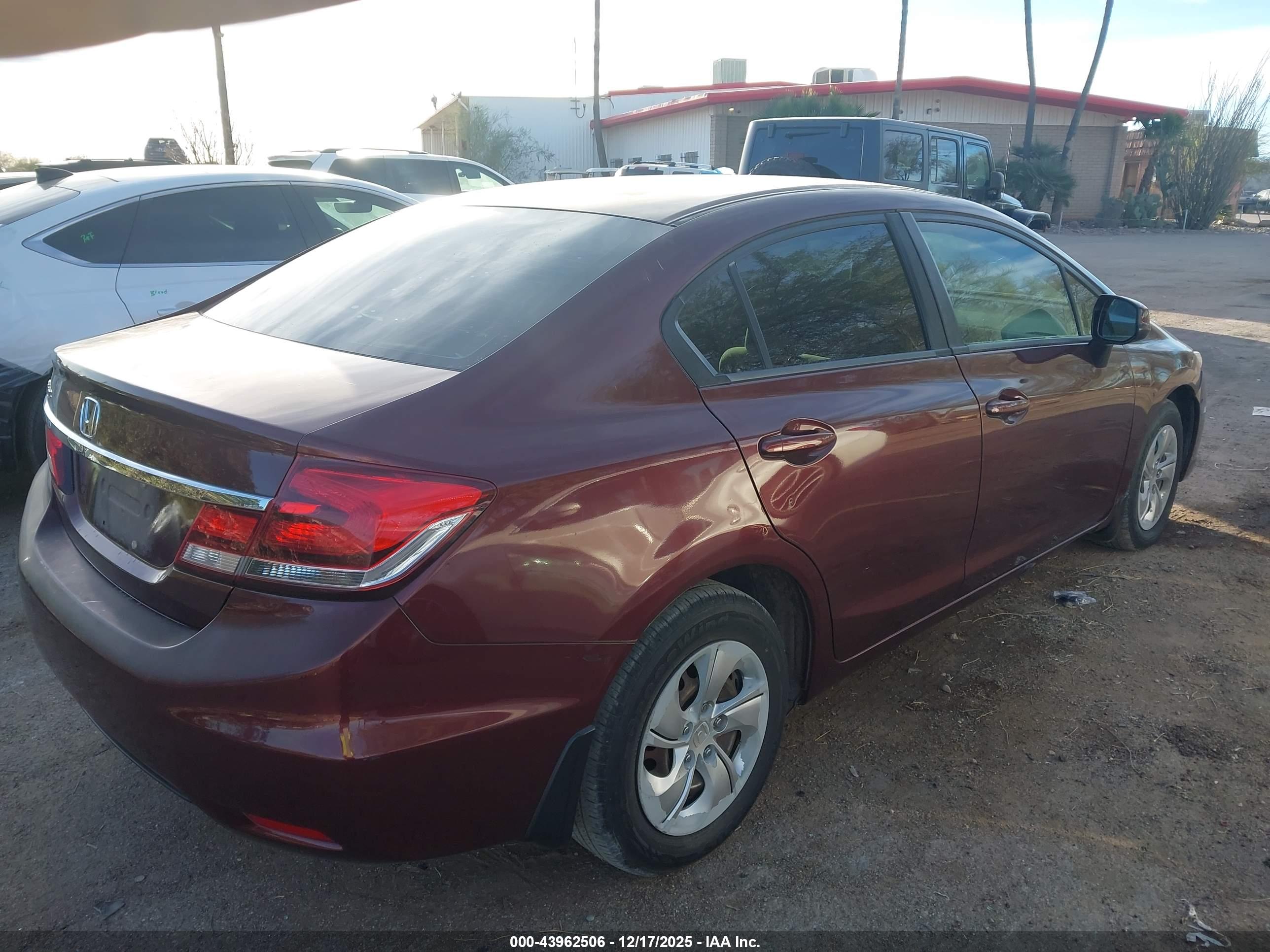 HONDA CIVIC image 4