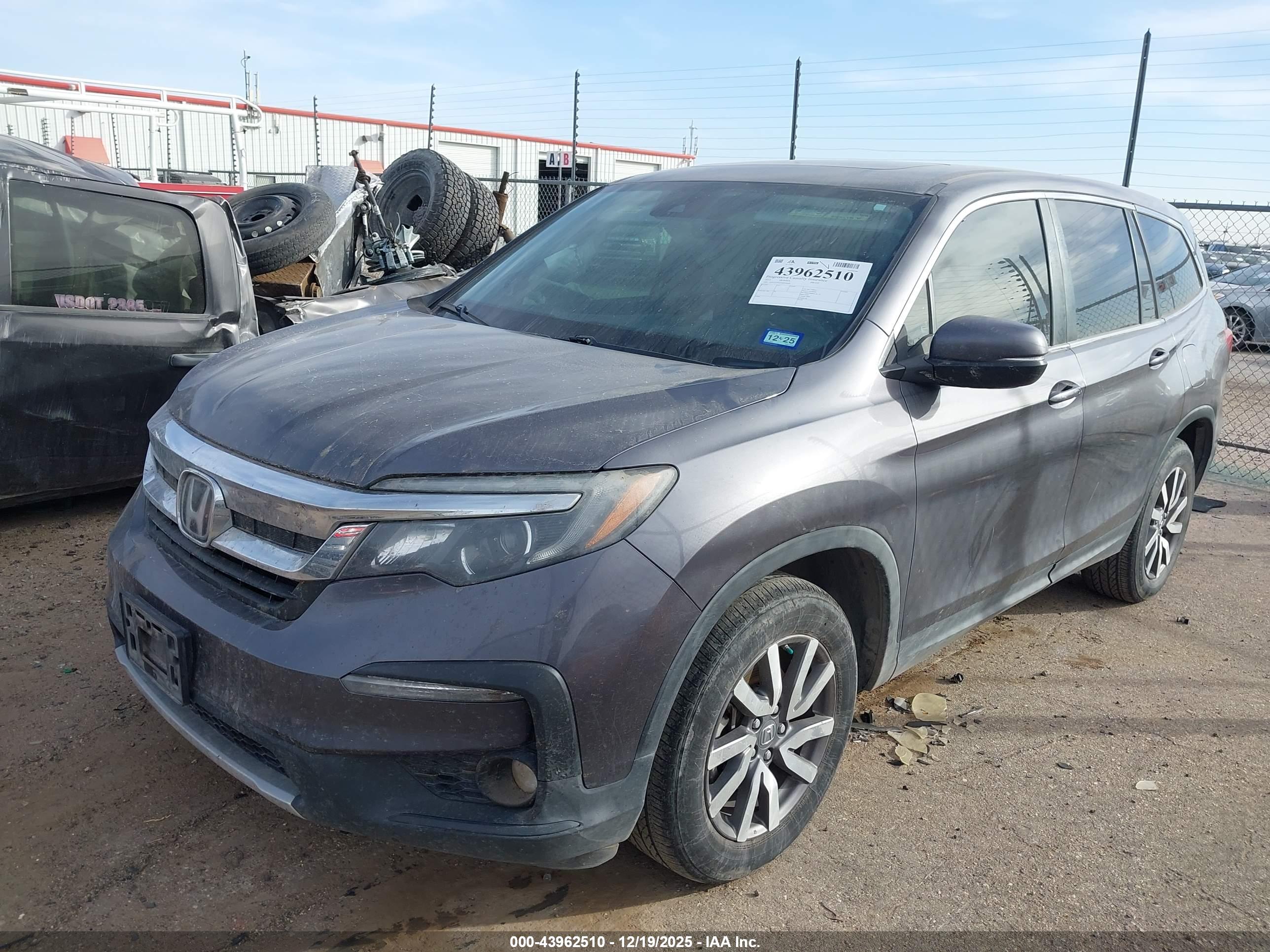 HONDA PILOT image 2
