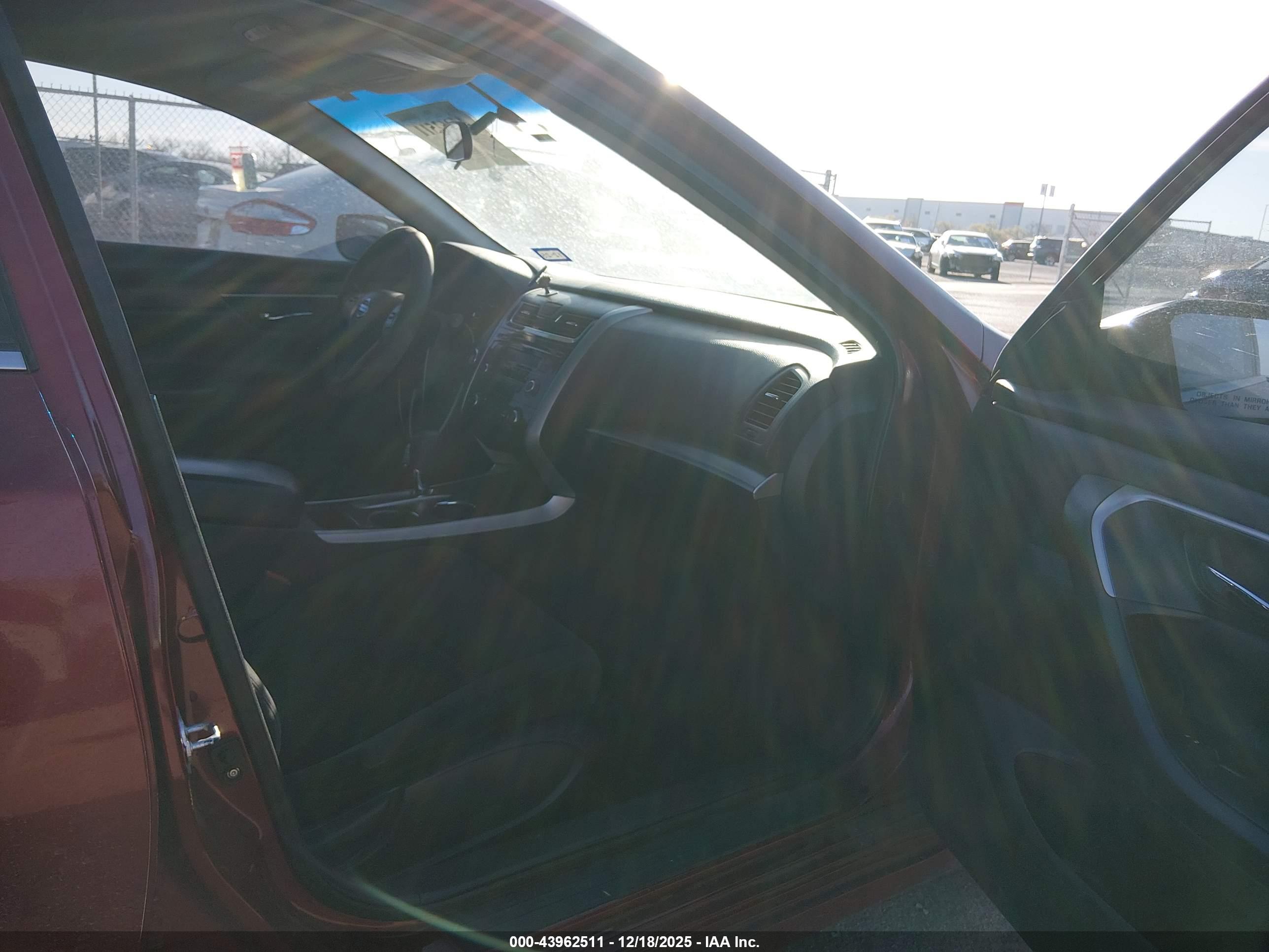NISSAN ALTIMA image 5