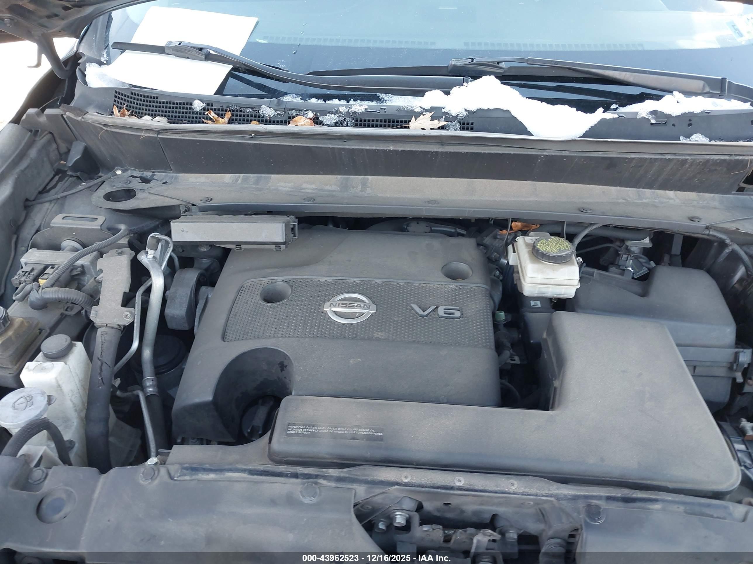 NISSAN PATHFINDER image 10