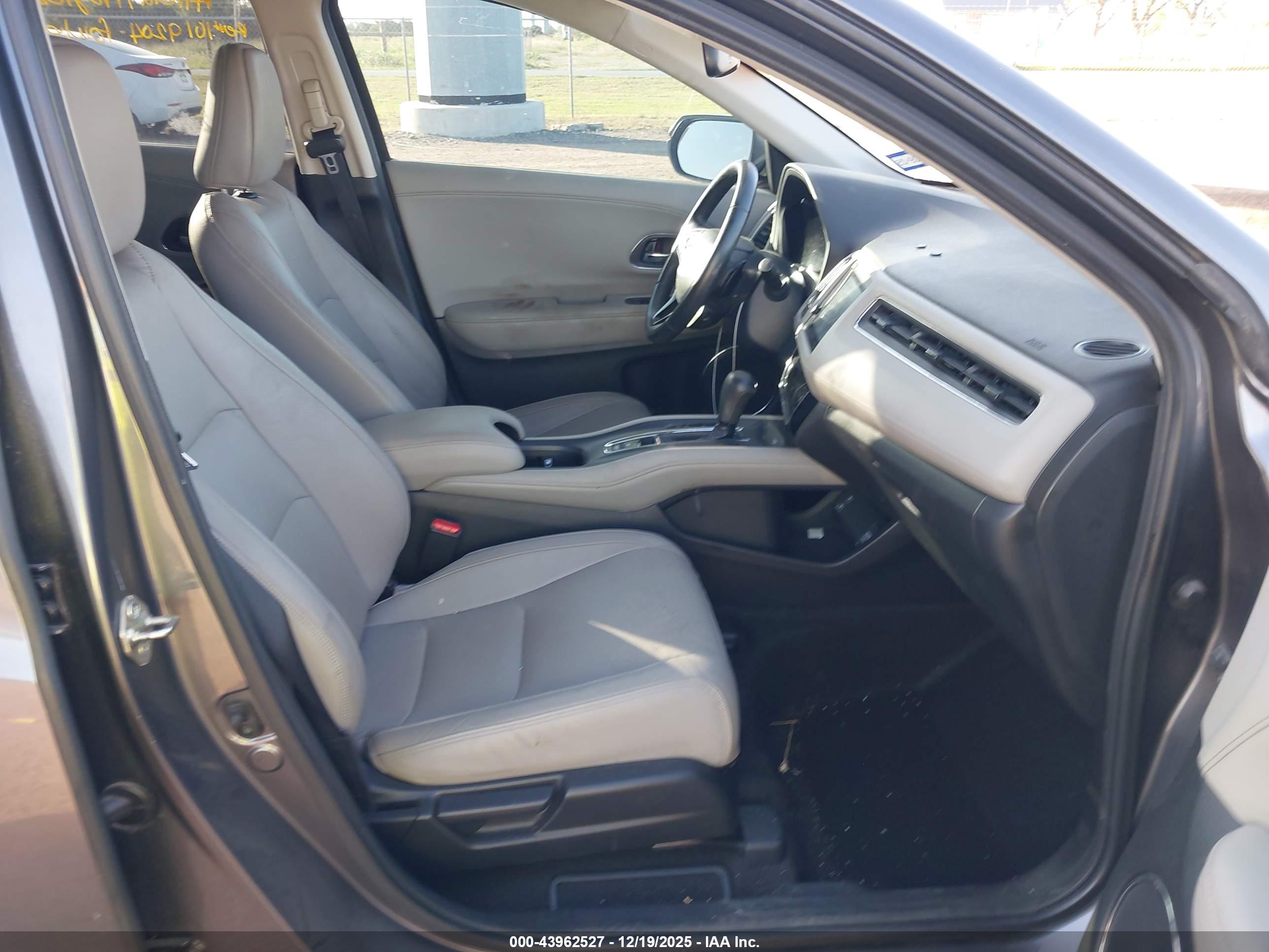 HONDA HR-V image 5