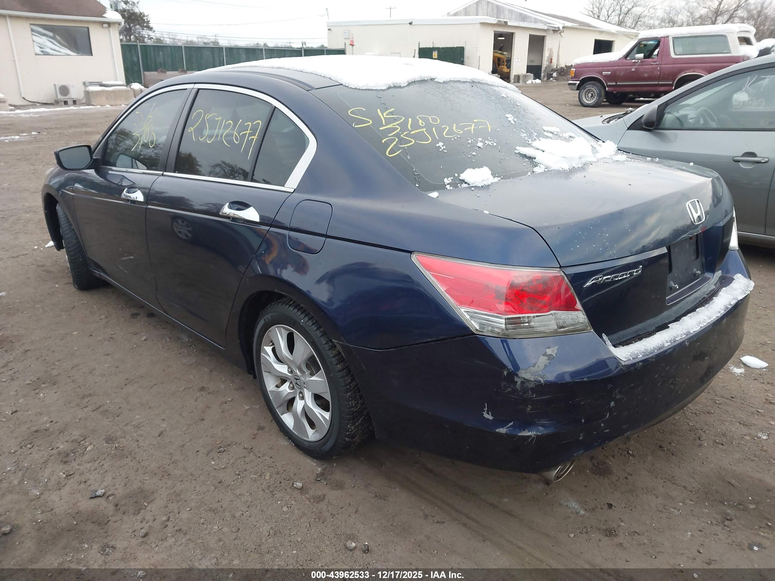 HONDA ACCORD image 3