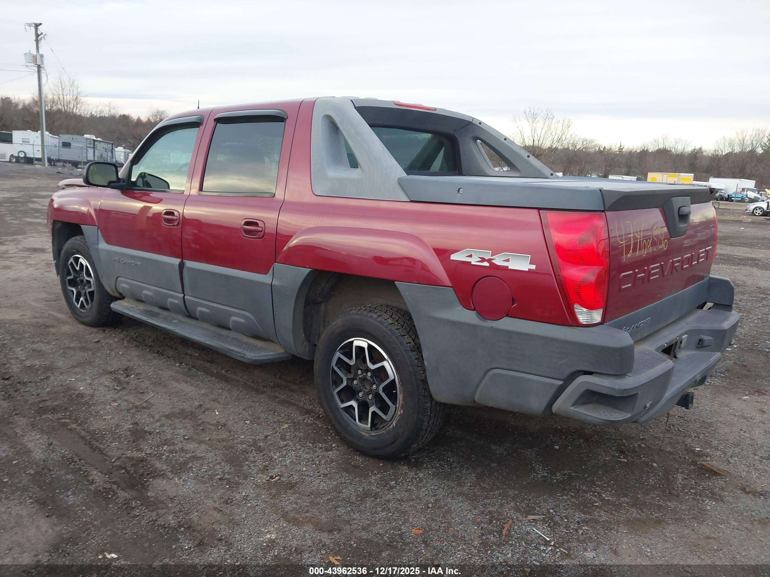 CHEVROLET AVALANCHE image 3