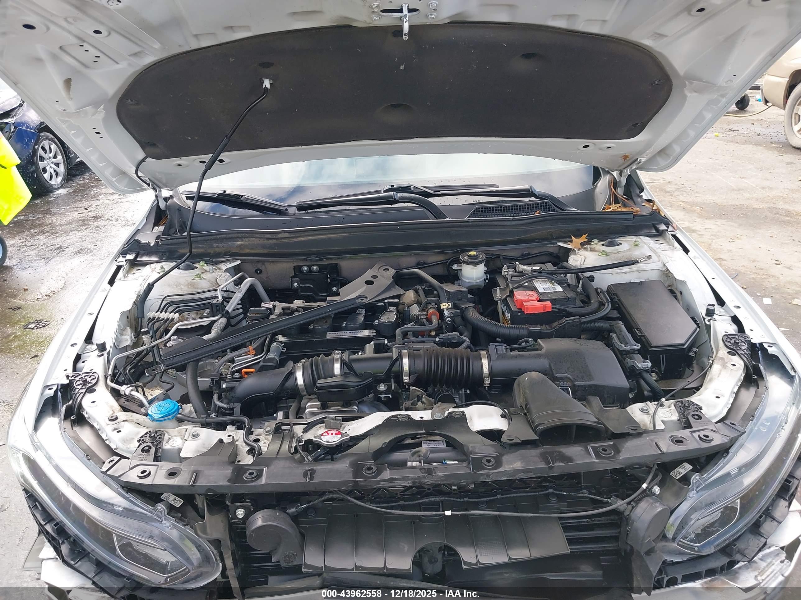 HONDA ACCORD image 10