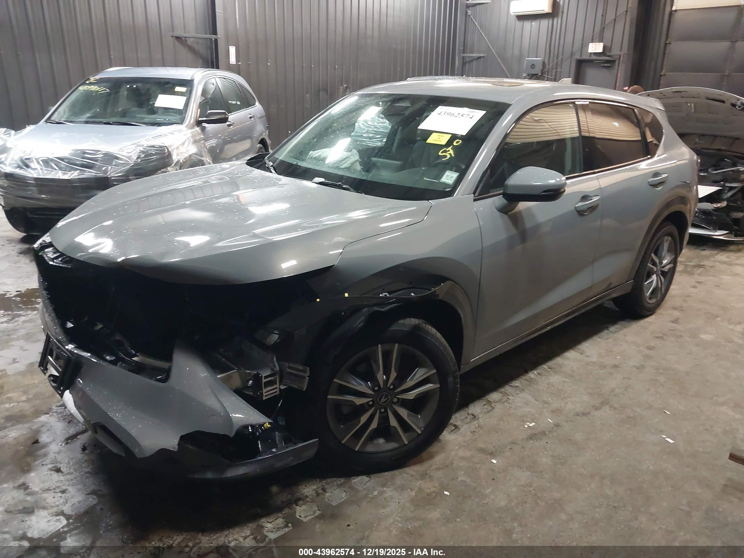 ACURA ADX image 2
