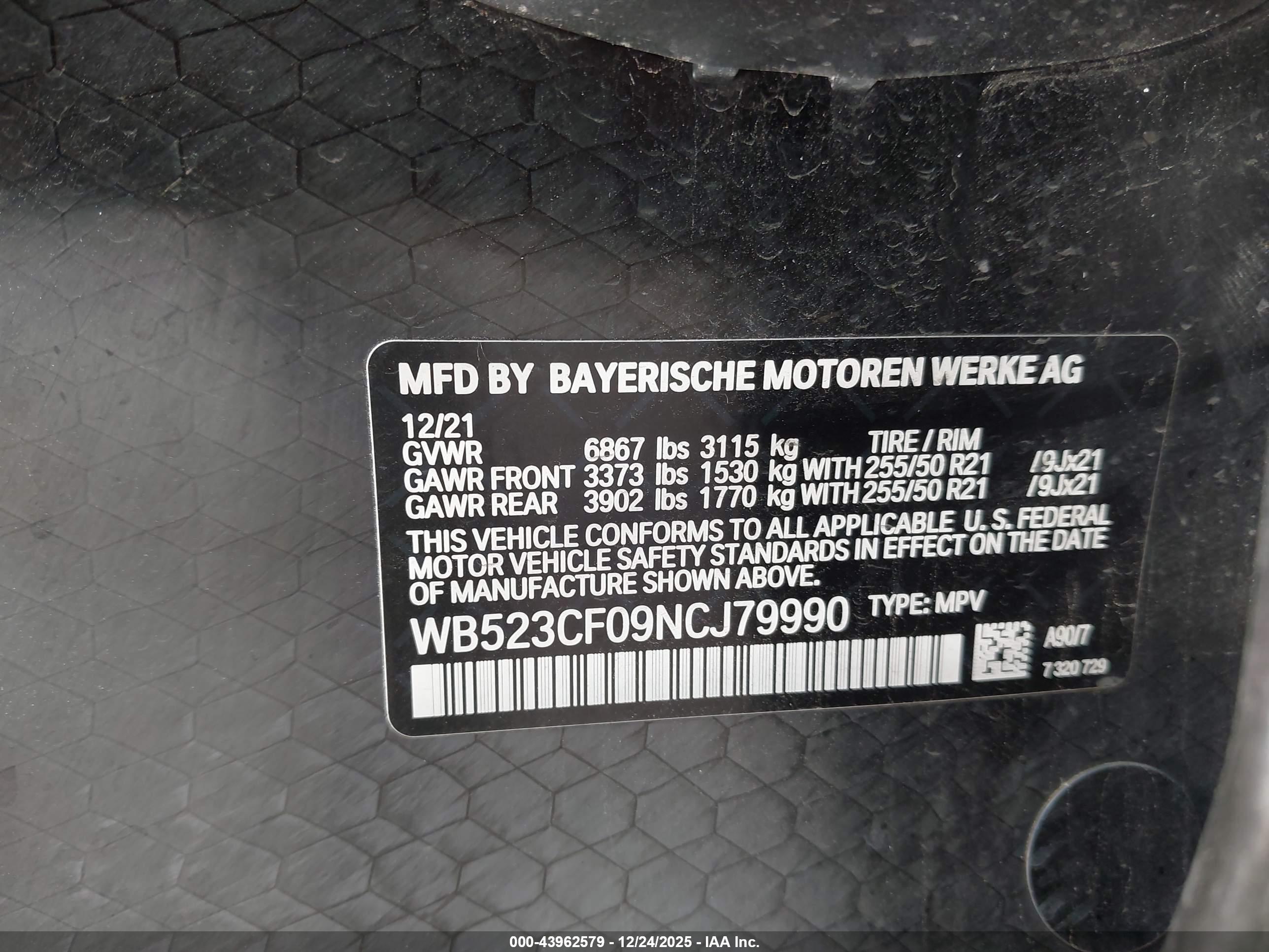 BMW IX image 9