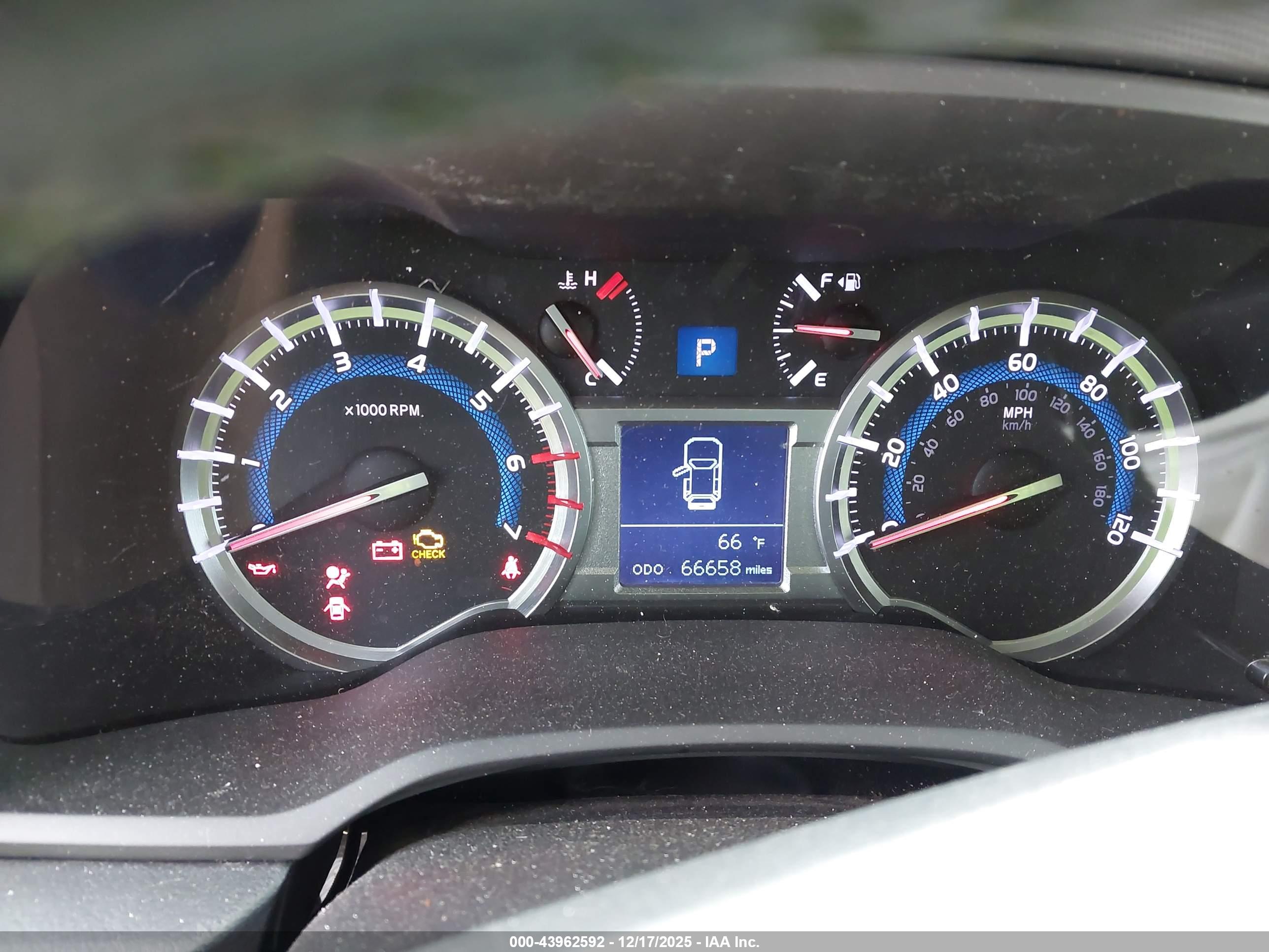 TOYOTA 4RUNNER image 7