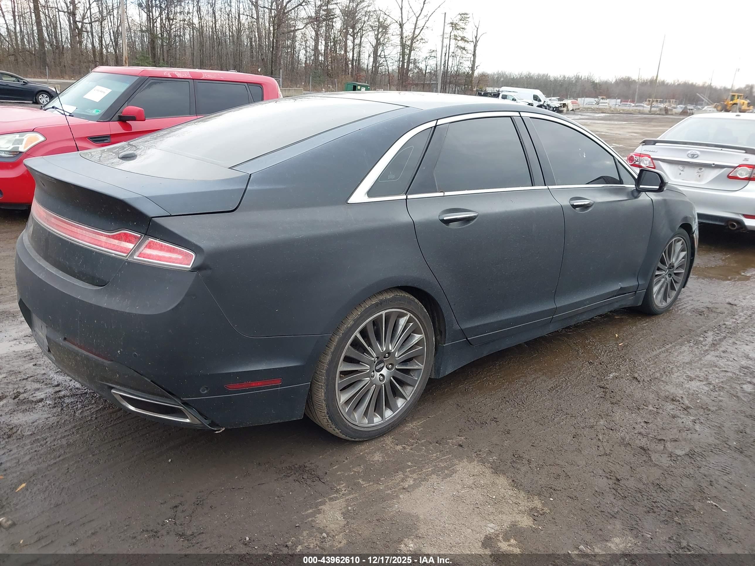 LINCOLN MKZ image 4