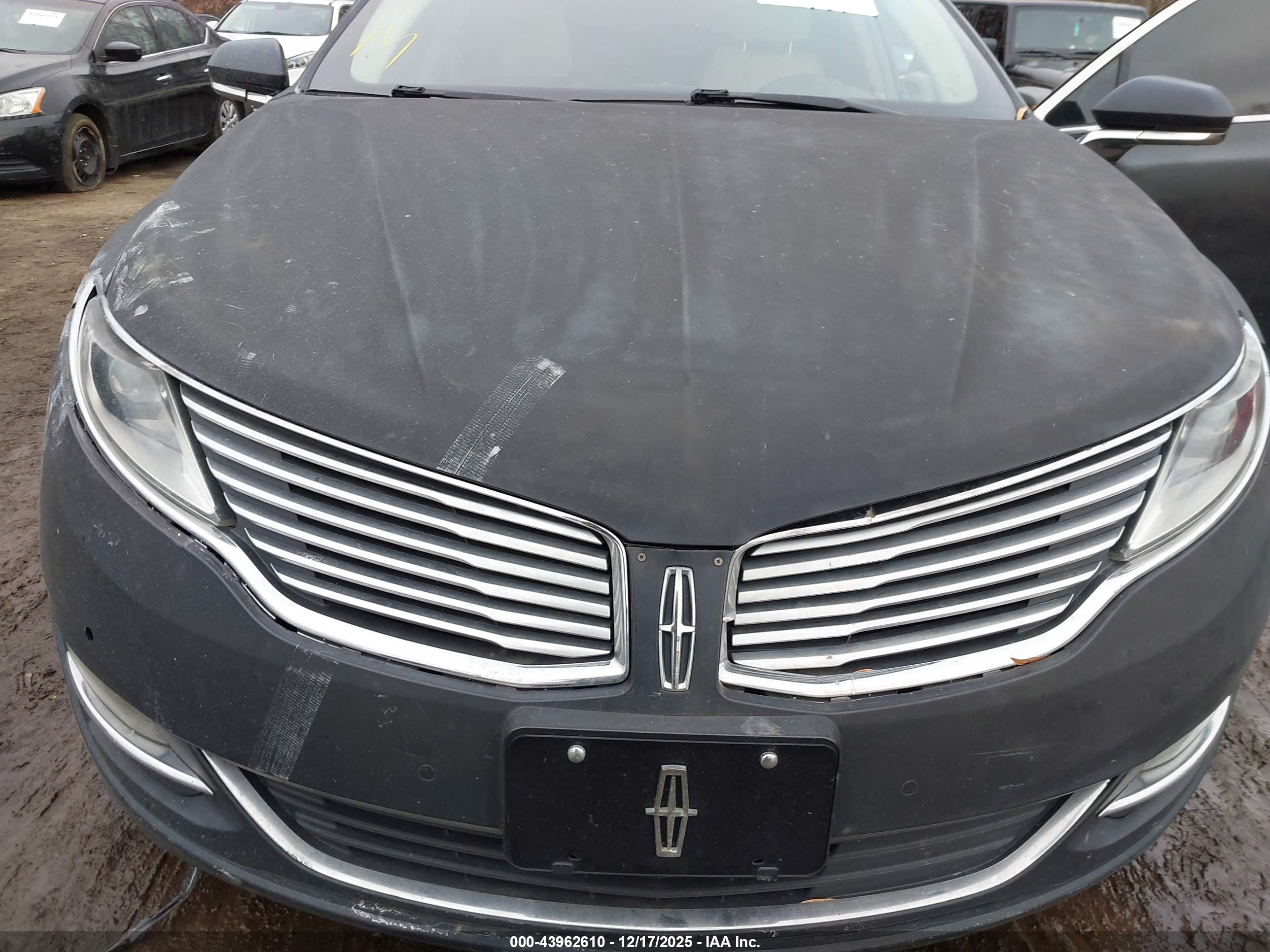 LINCOLN MKZ image 6