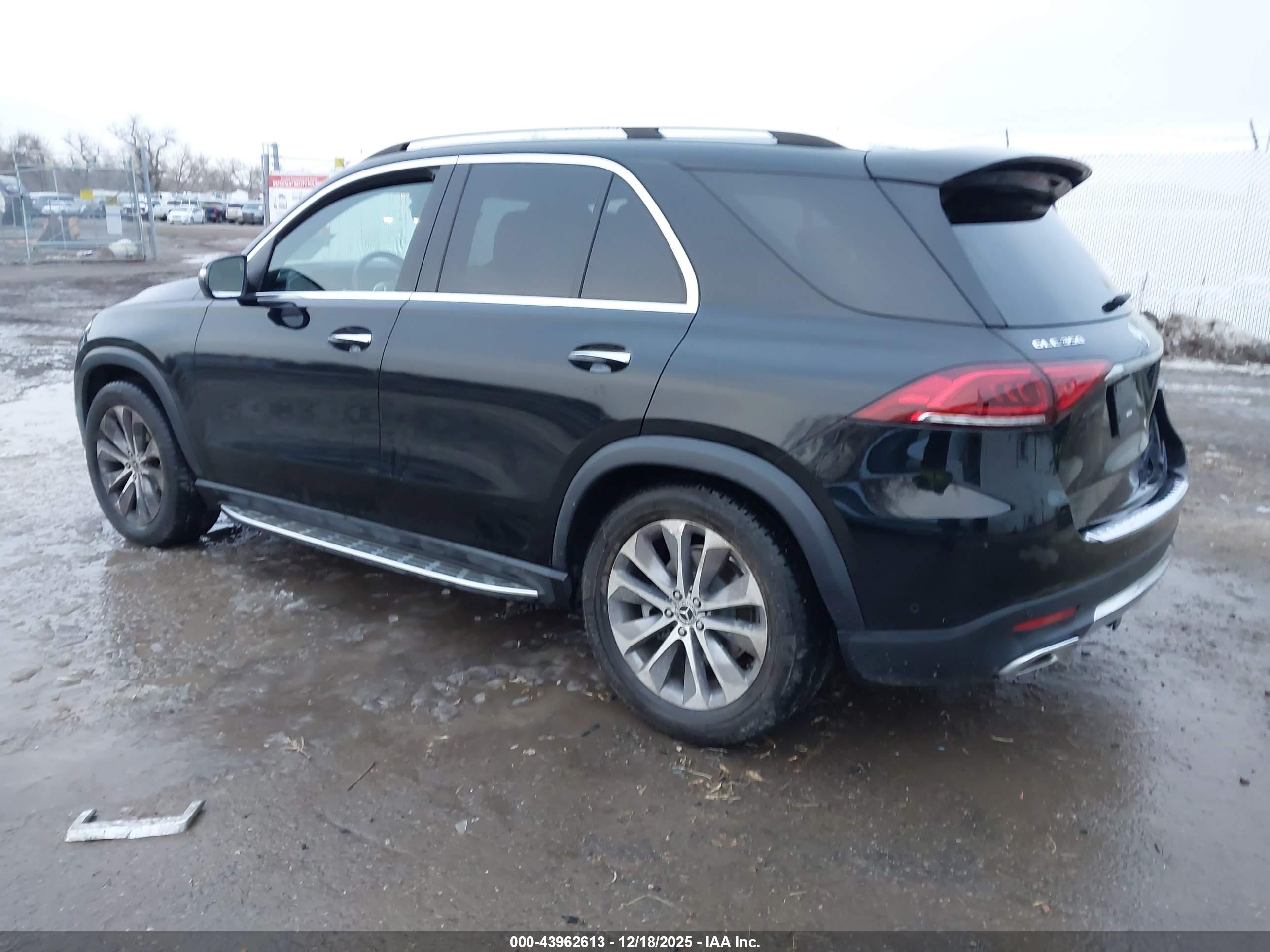 MERCEDES-BENZ GLE image 3
