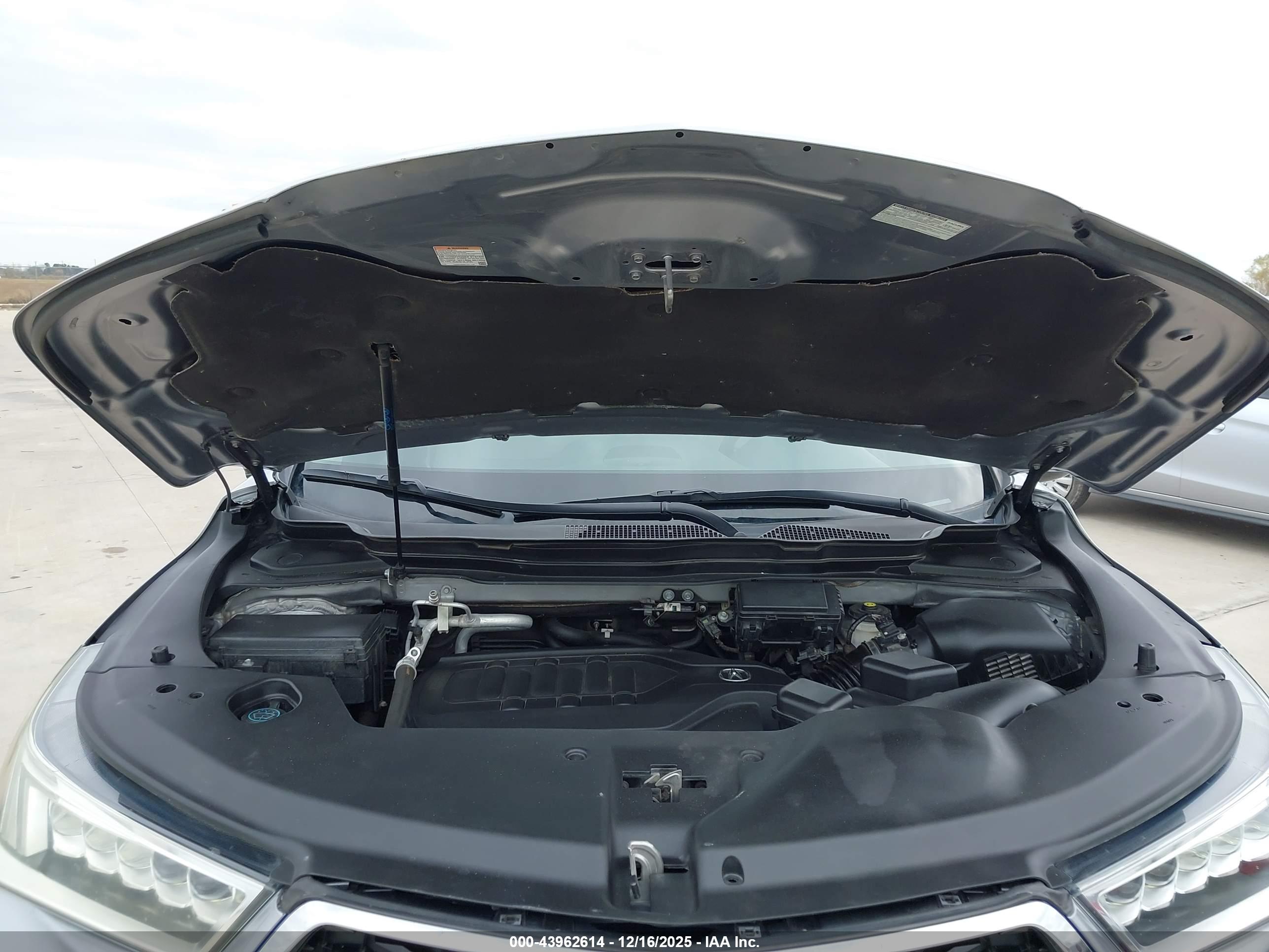 ACURA MDX image 10