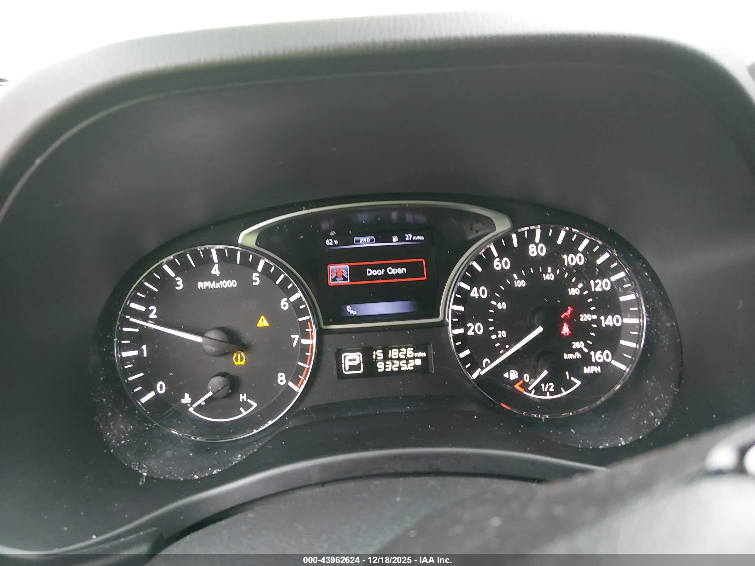 NISSAN PATHFINDER image 7