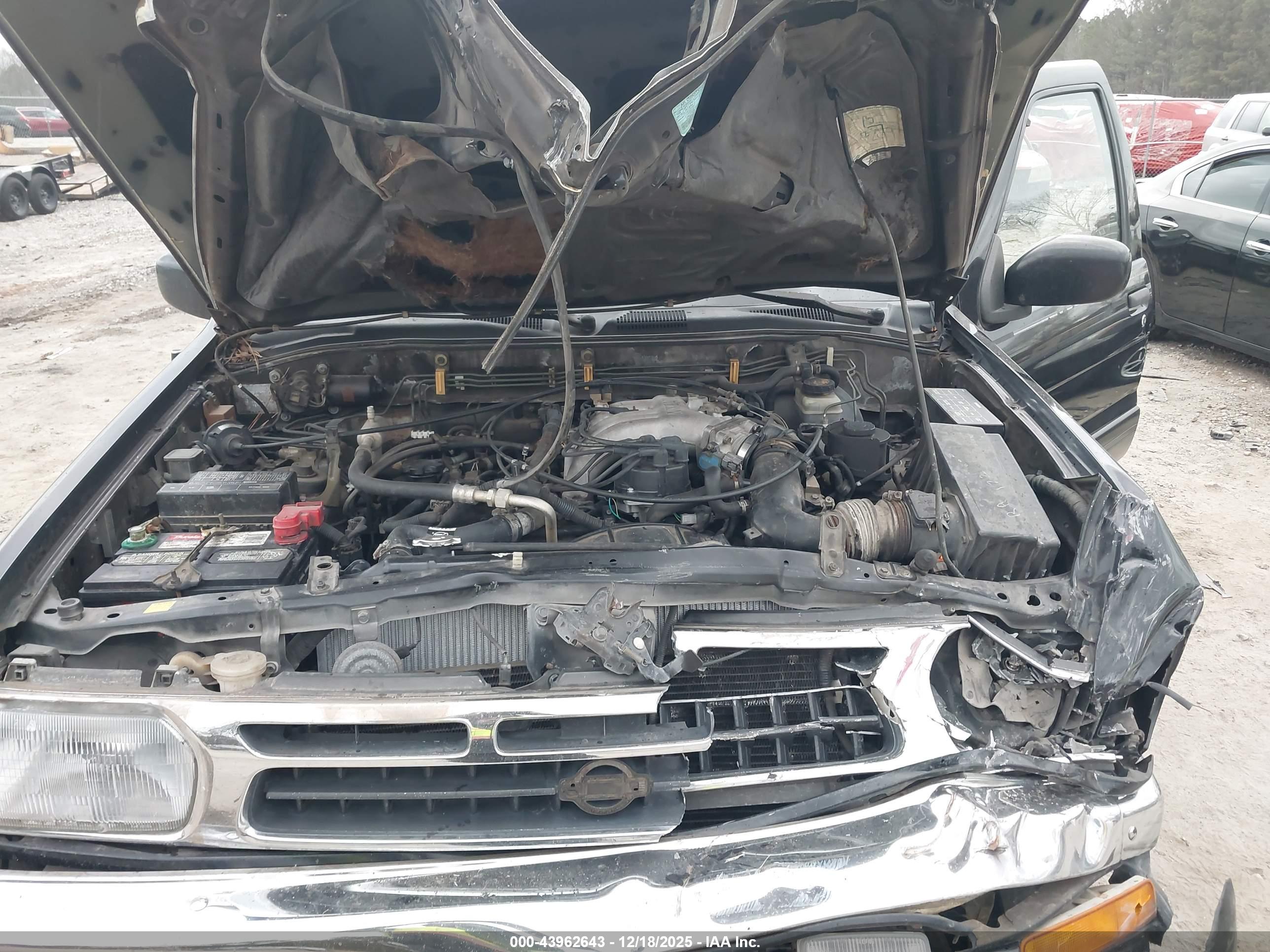 NISSAN PATHFINDER image 10